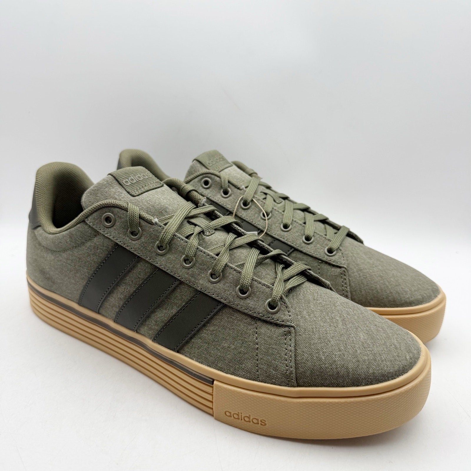 Adidas Mens Daily 4.0 Casual Sneakers US 13 Olive Green Gum NIB