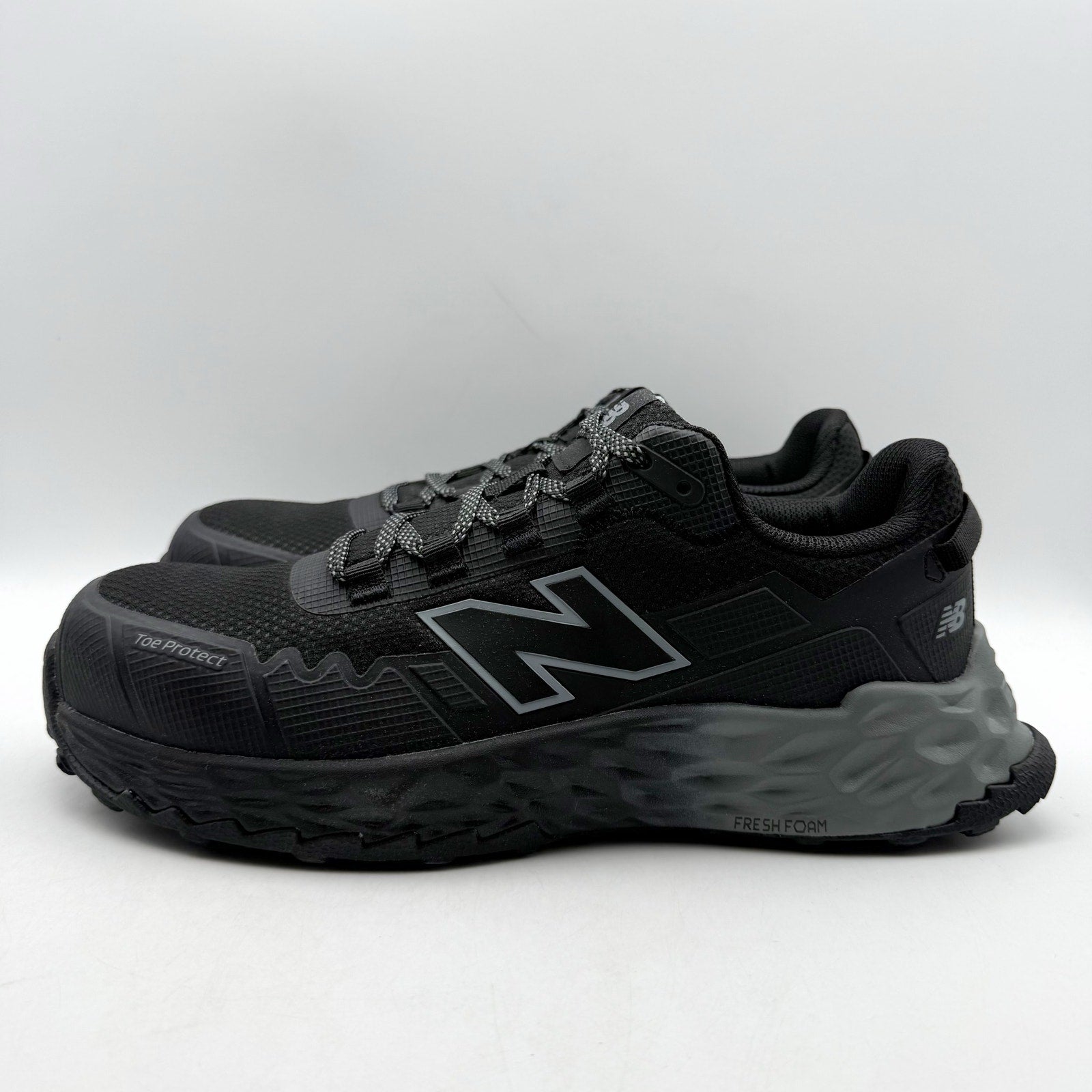 New Balance Womens Cremorne Fresh Foam Work Sneakers Size 6.5 Black CT SR NIB
