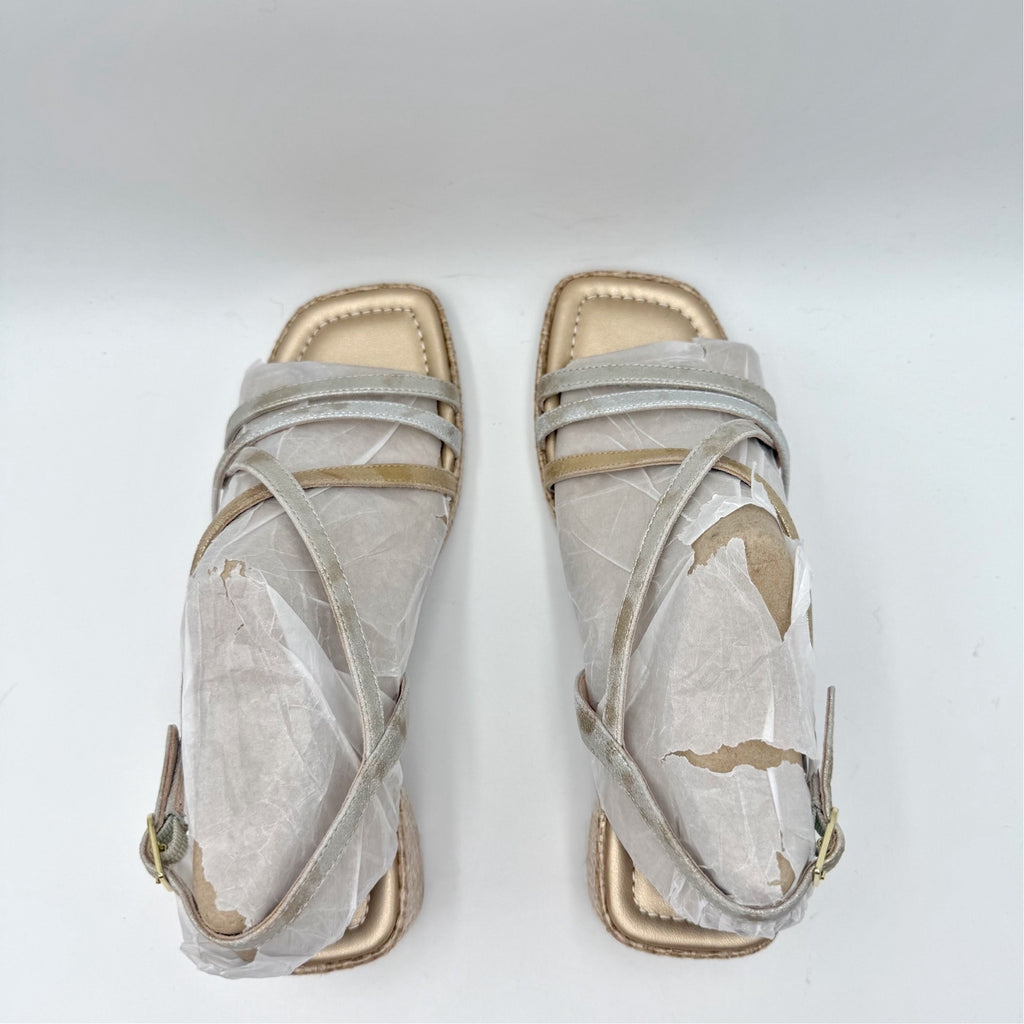 Donald Pliner Womens Rosalie Sandals Size 8 Metallic Silver Gold Leather NWOB