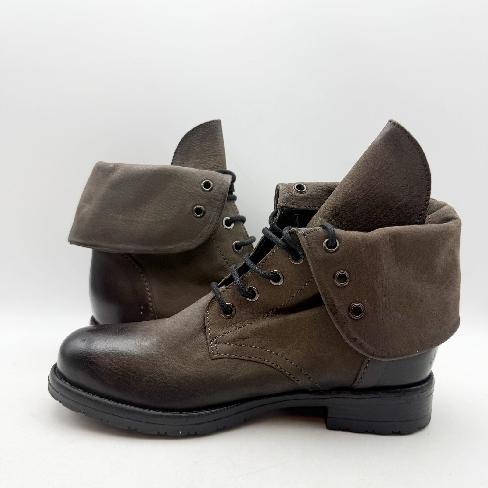 Clarks Womens Minoa Ankle Boots Size 7.5 M EU 38 Brown Taupe Leather NWOB