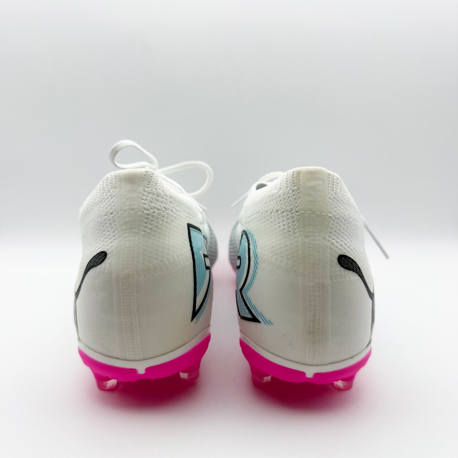 PUMA Mens Future7 Match FG/AG Soccer Cleats Size 12 White Pink NWOB