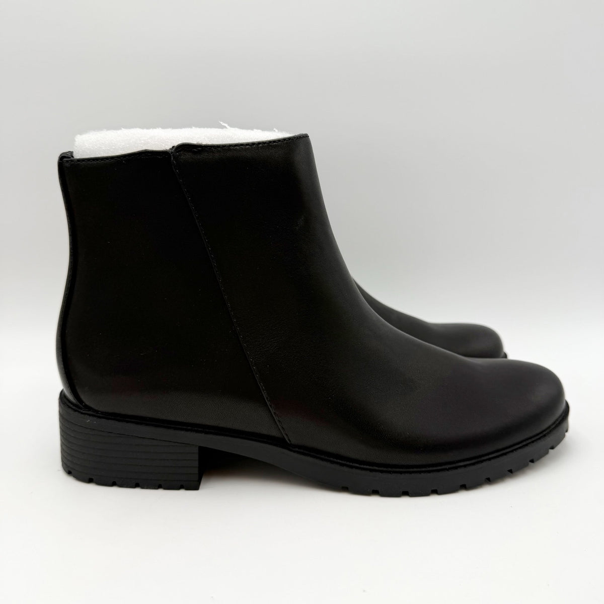 Trotters Womens Margo Ankle Boots Size 8.5 Narrow Black Leather Waterproof NWOB