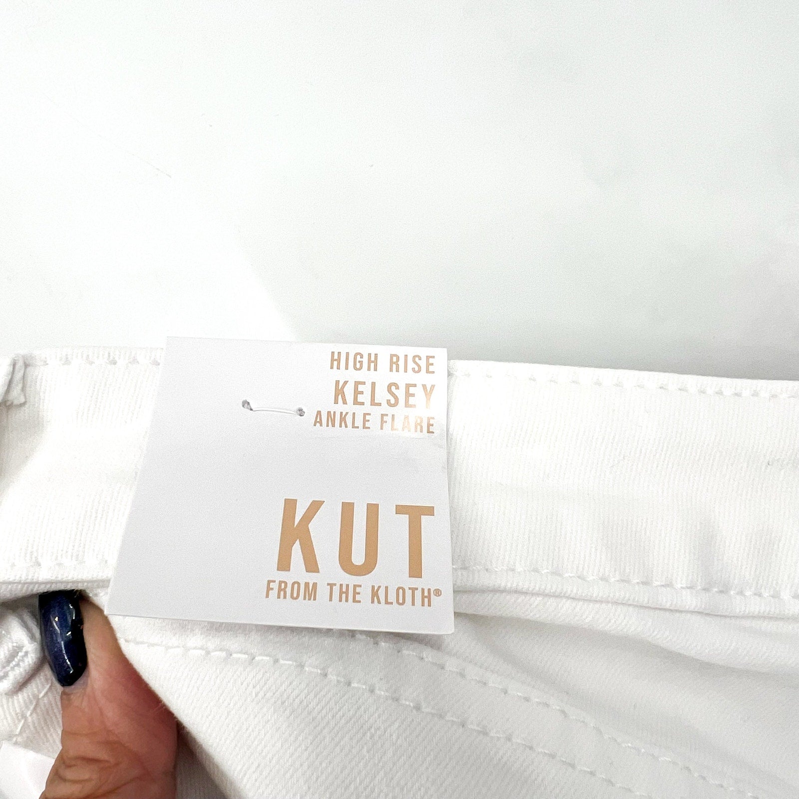 KUT FROM THE KLOTH Kelsey Ankle Flare Jean Size 10 Optic White Raw Hem NWT