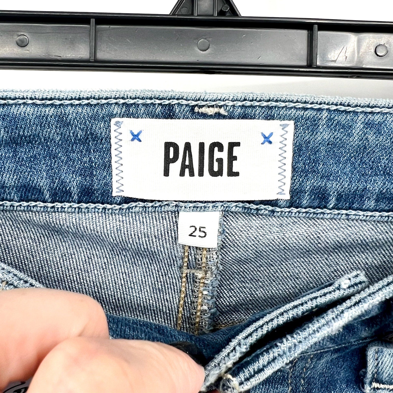 PAIGE Womens Cindy Crop Jeans Size 25 US 0 Blue Say Anything Exposed Button NWOT
