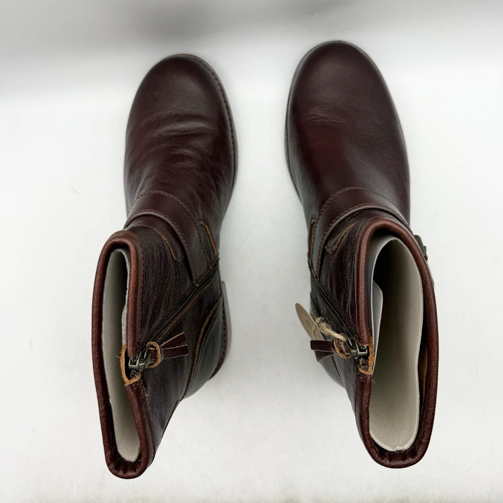 SOFFT Womens Brie Ankle Boots US 9 M Brown Leather Waterproof NWOB