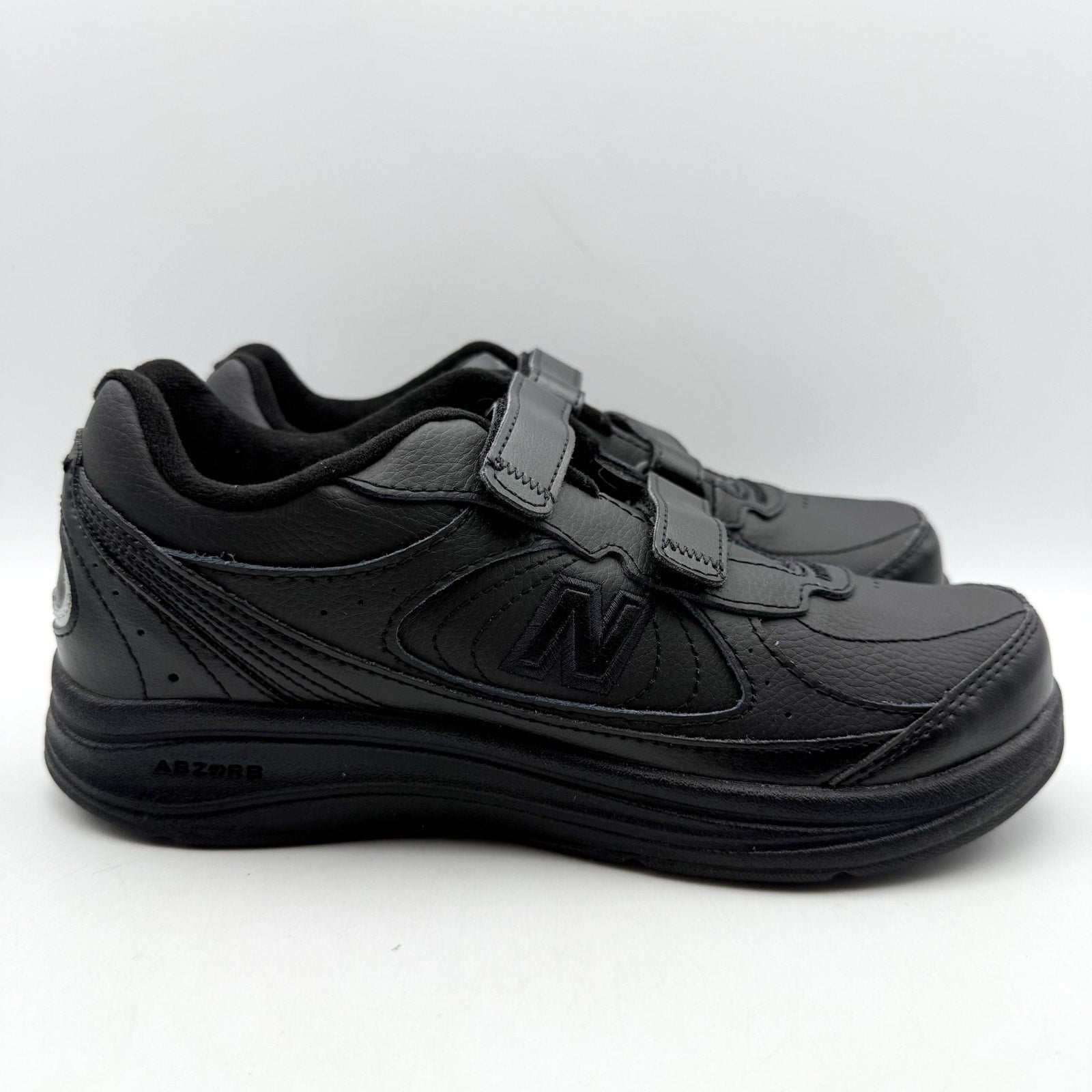 New Balance Womens 577 Walking Sneakers US 7 EU 37.5 Black Hook-and-Loop NIB
