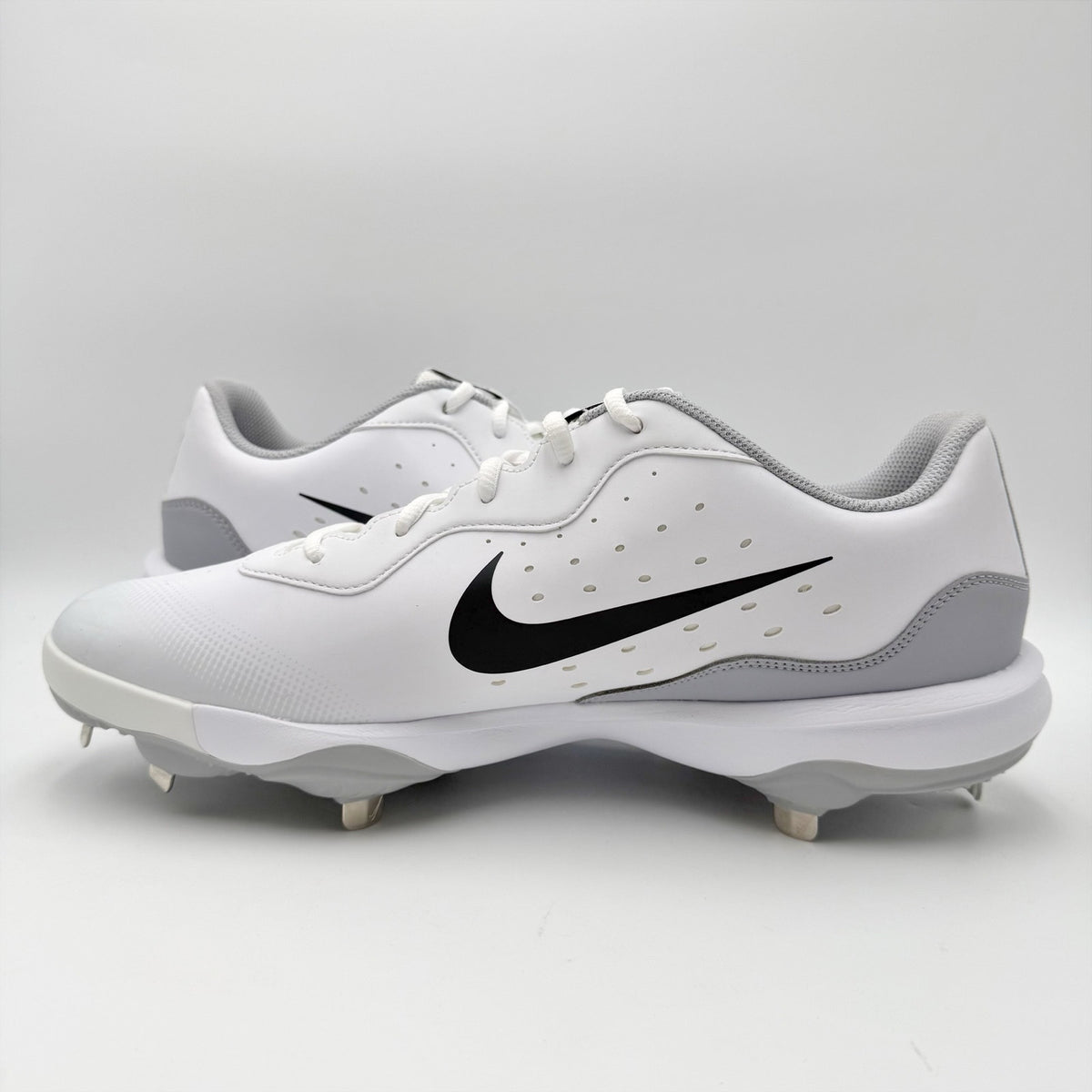 Nike Mens Alpha Huarache Varsity 4 Metal Baseball Cleats US 13 White Silver NWOB