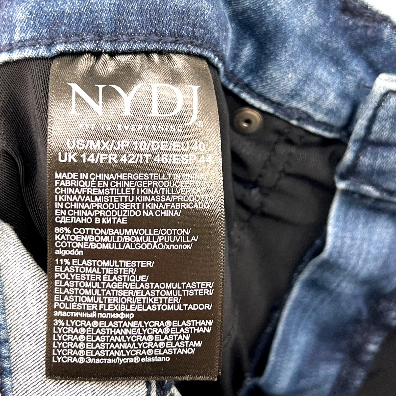 NYDJ Curves 360 Womens Slim Straight Crop Jeans Size 10 Caliente Blue NWT