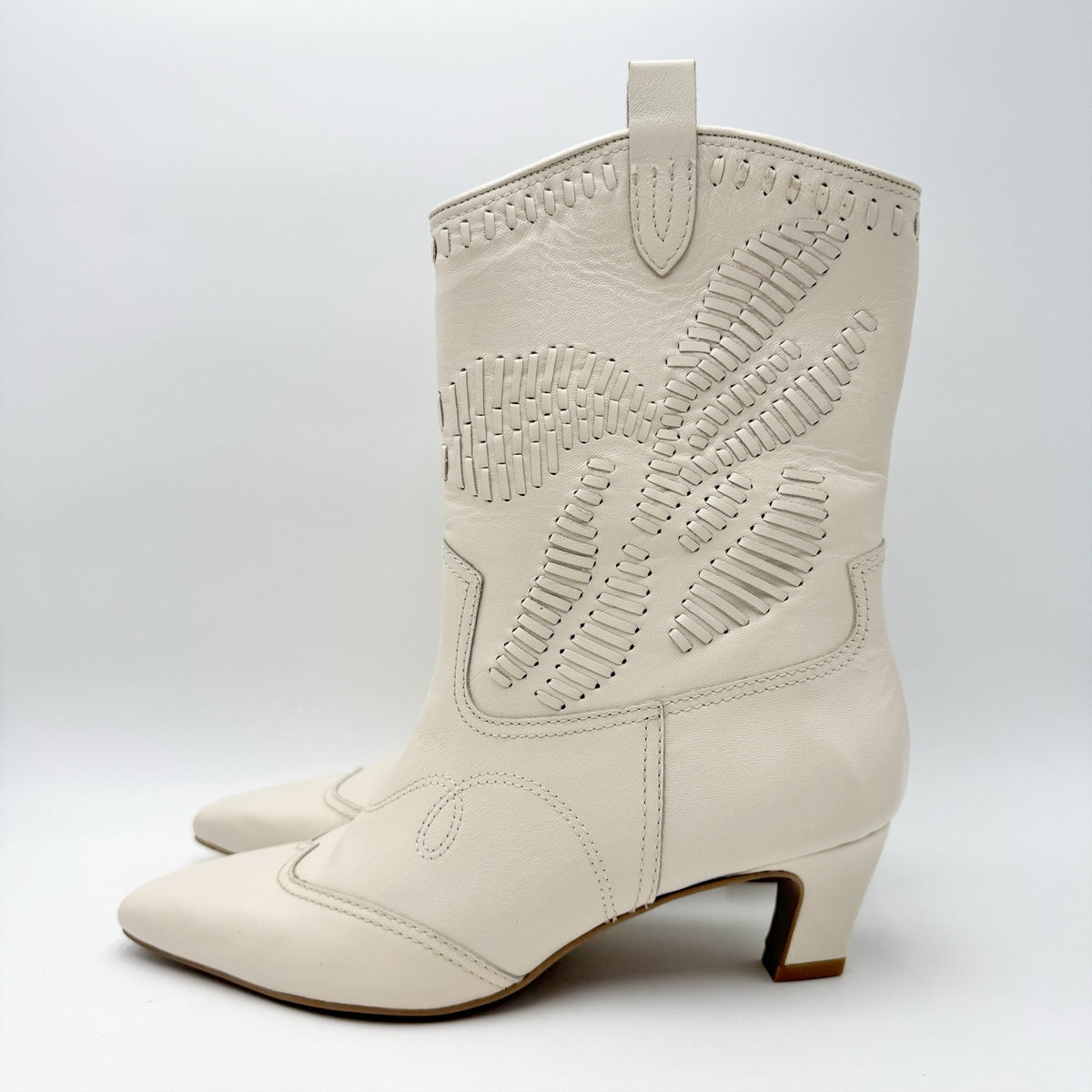 Dolce Vita Womens Tavla Short Western Boots Size 8.5 M Off White Leather NWOB