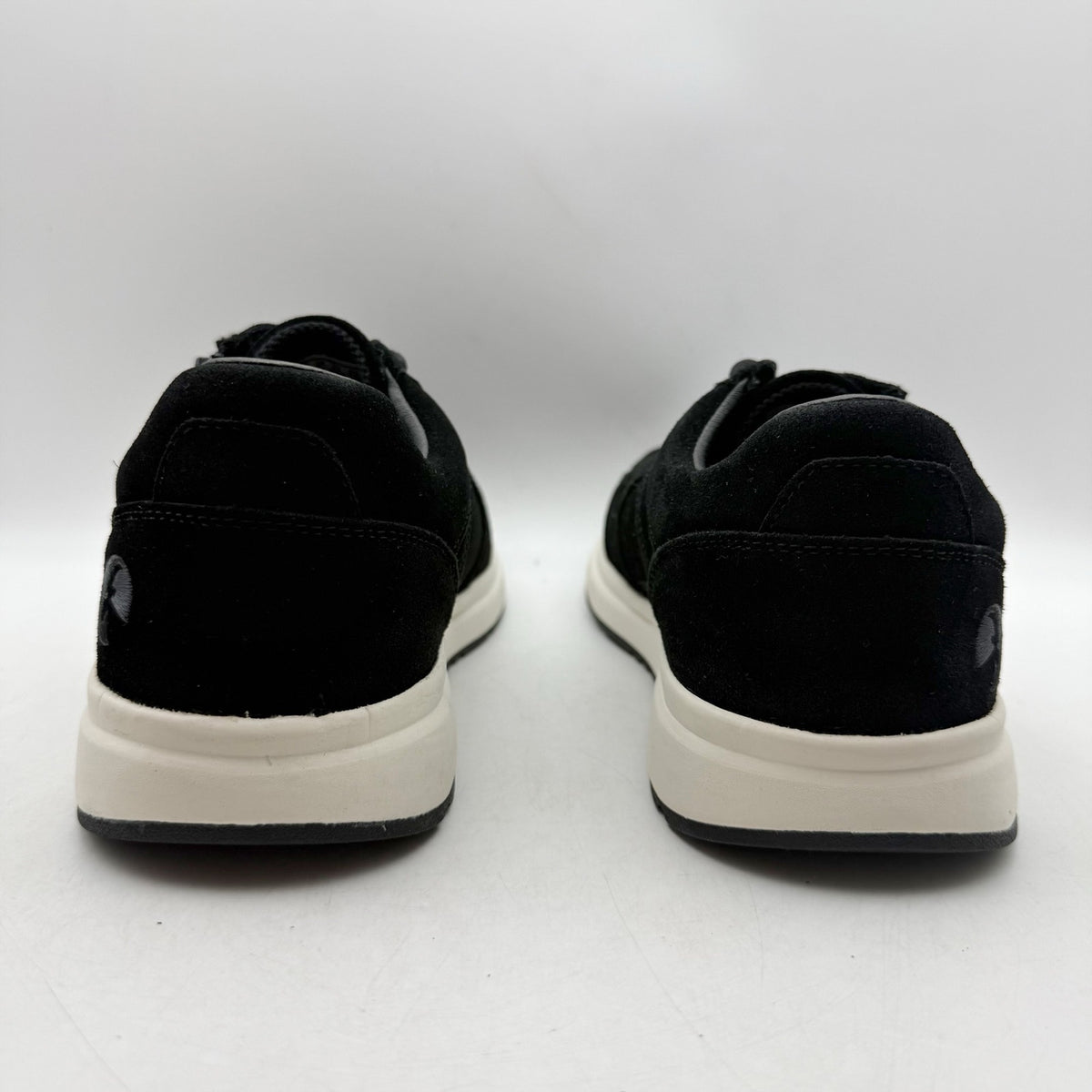 BILLY Mens Comfort Jogger Sneakers US 7.5 Wide Black Suede Zipper NWOB
