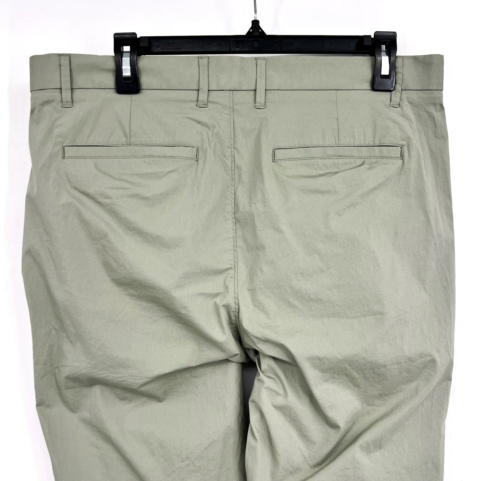 EVERLANE Mens Air Chino Pant 33x32 Sage Green Stretch Cotton Poplin Slim Fit NWT
