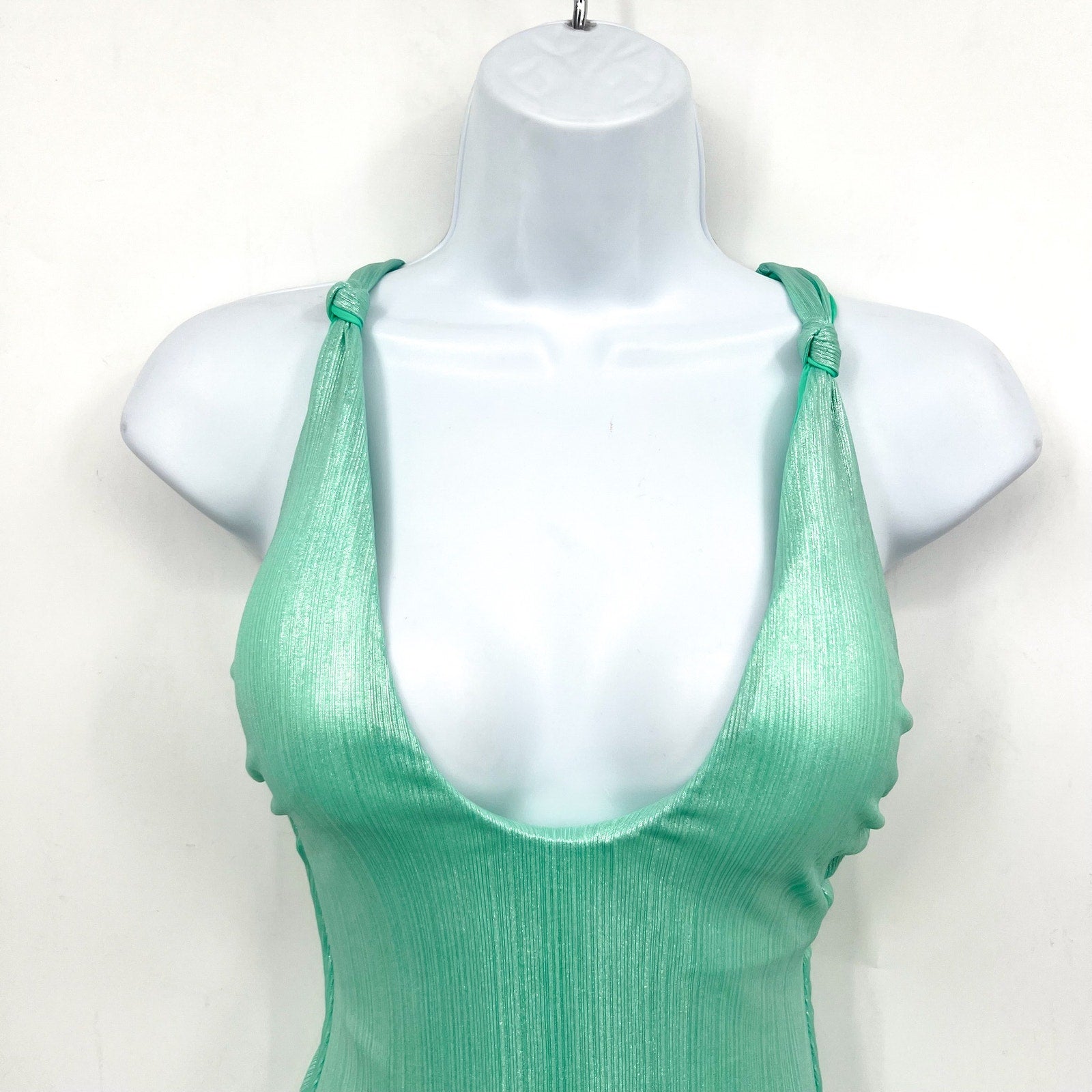 BECCA Women's Oragami Textured One Piece Swimsuit Medium Green Aqua Sea NWT