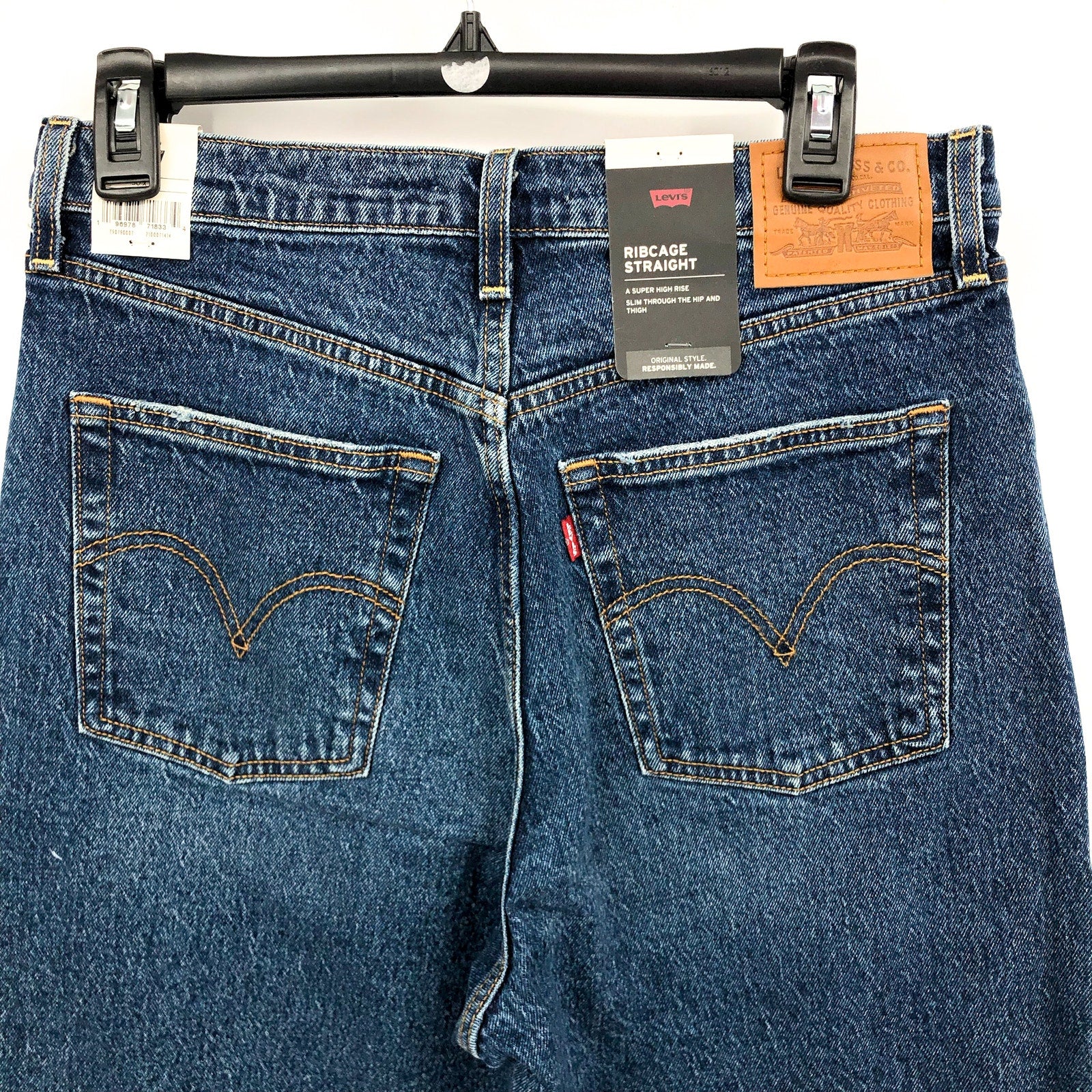 Levi's Womens Ribcage Straight Jeans 30x32 SIZE 10 Valley View 790780007 NWT