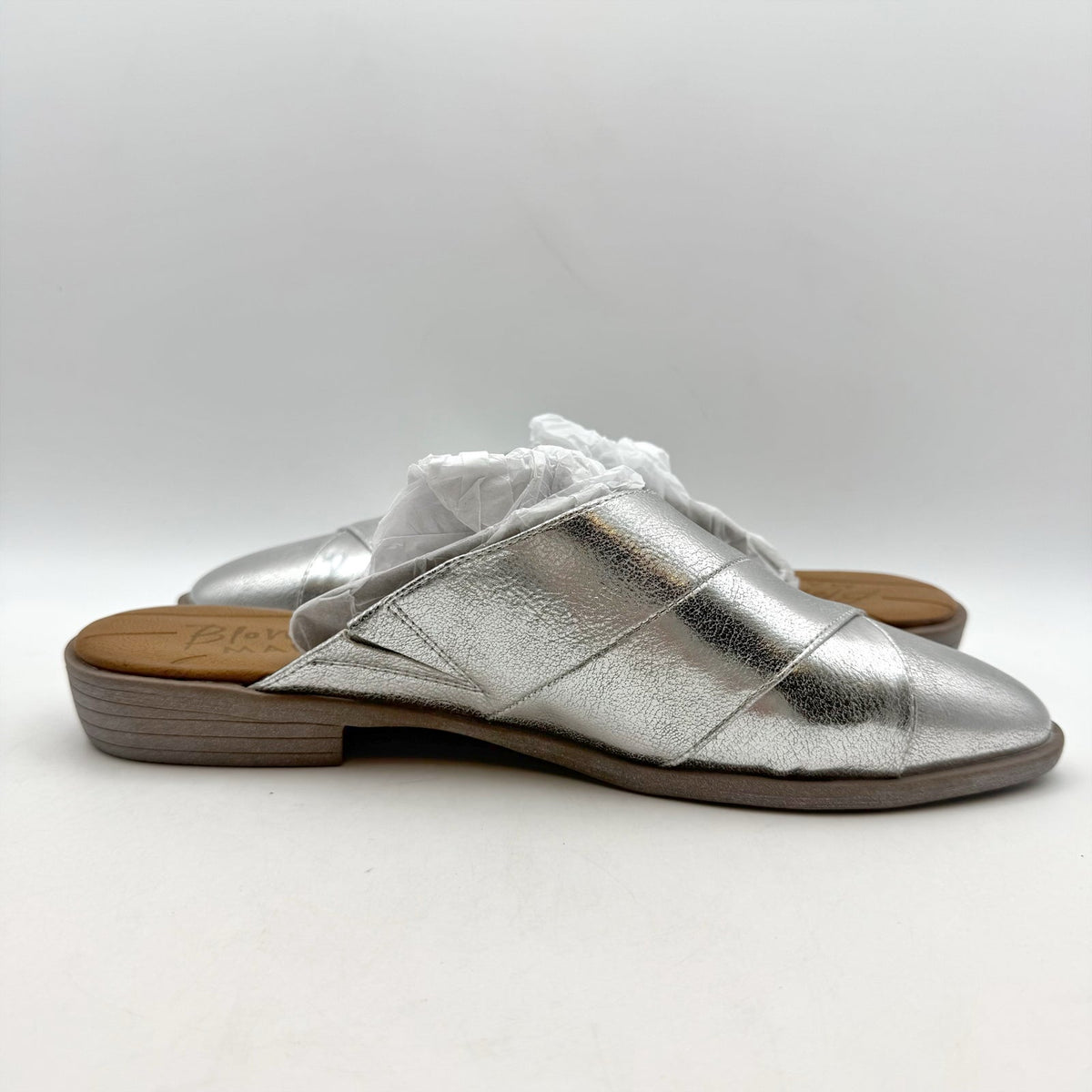 Blowfish Malibu Womens Hazel Mules Size 8.5 M Silver Vegan Leather Flats NIB