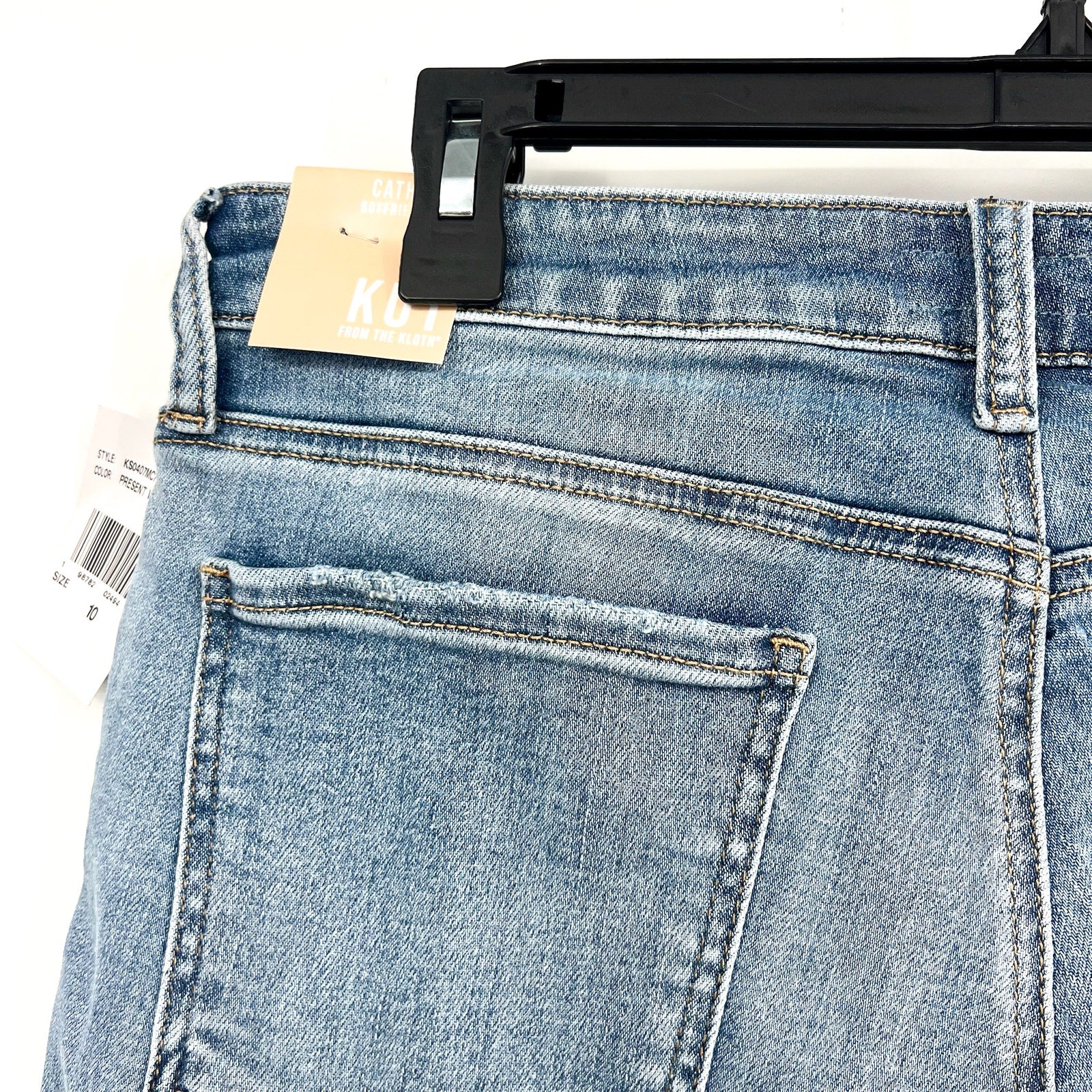 KUT FROM THE KLOTH Women's Catherine Boyfriend Denim Shorts Size 10 Blue NWT