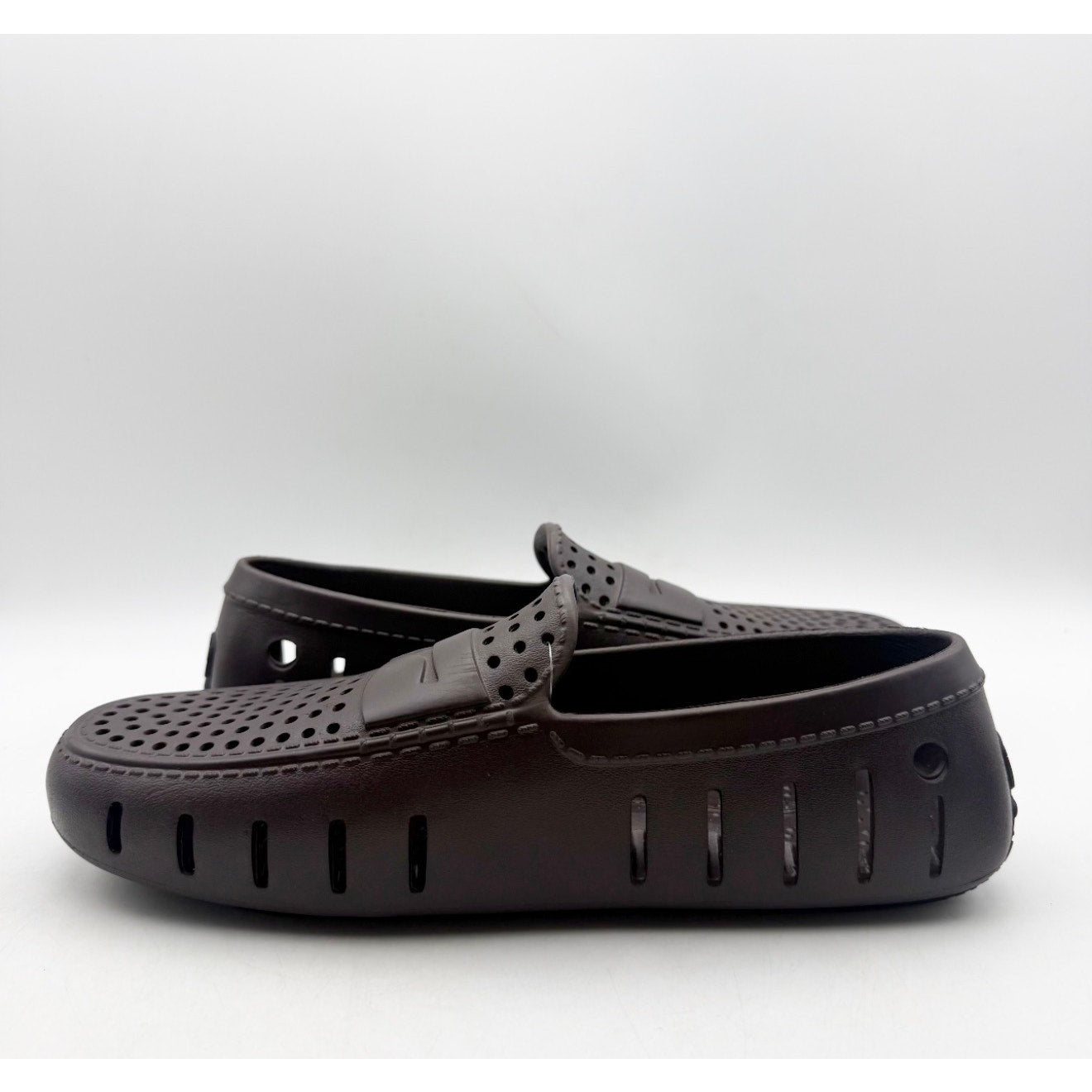 Floafers Mens Country Club Driver 2.0 Loafers Size 8 Brown Waterproof NWOB