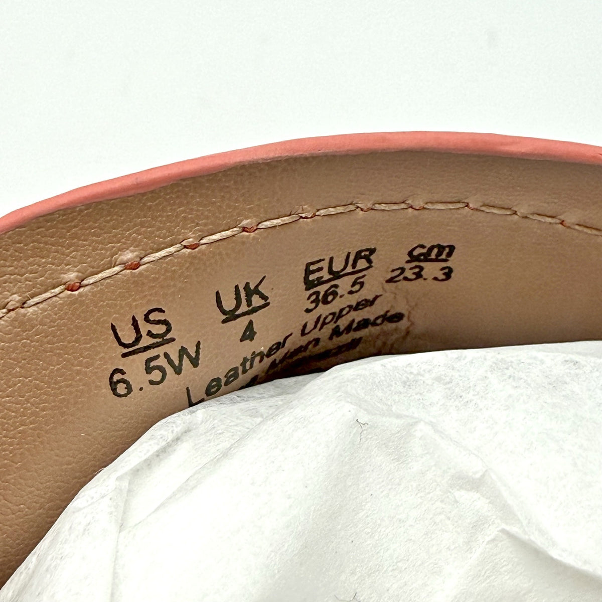 Naturalizer Womens Sawyer Slip-on Loafers Size 6.5 Wide Coral Pink Leather NIB