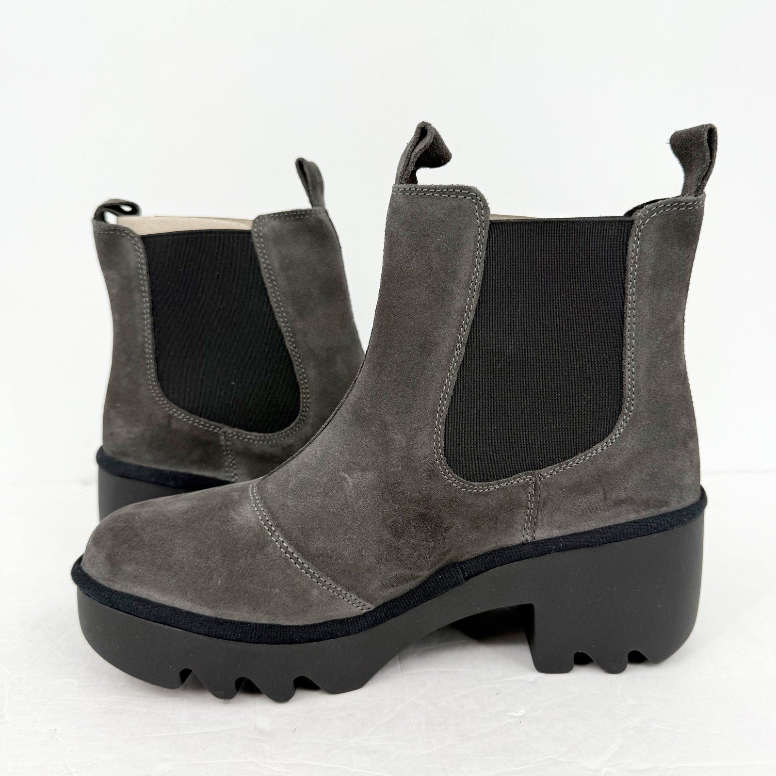 Fly London Womens TRIG514FLY Ankle Chelsea Bootie EU 38 US 8 Grey Suede NIB