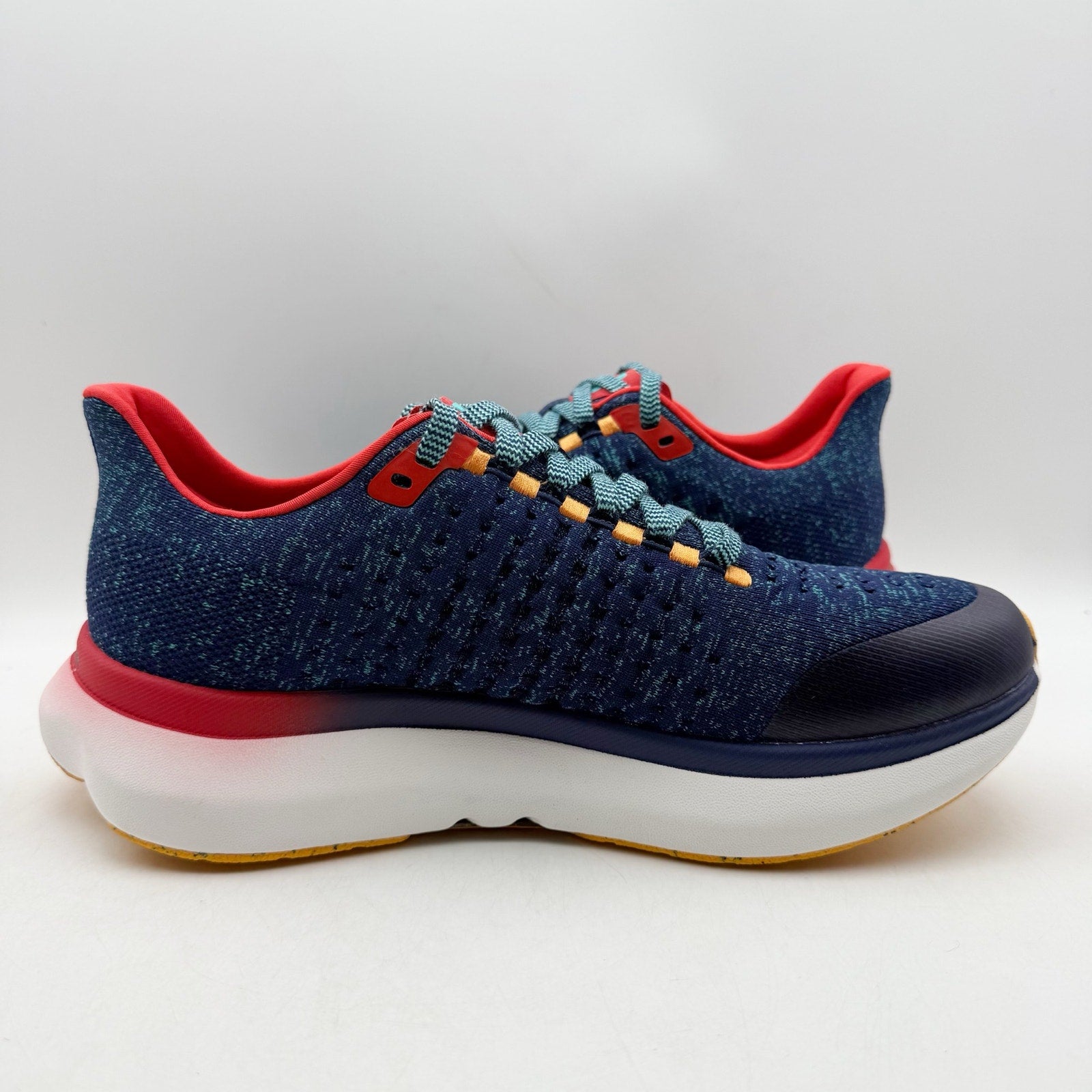 Rabbit Mens Dream Chaser Athletic Shoes Size 12 Blue Red Athletic Running NIB
