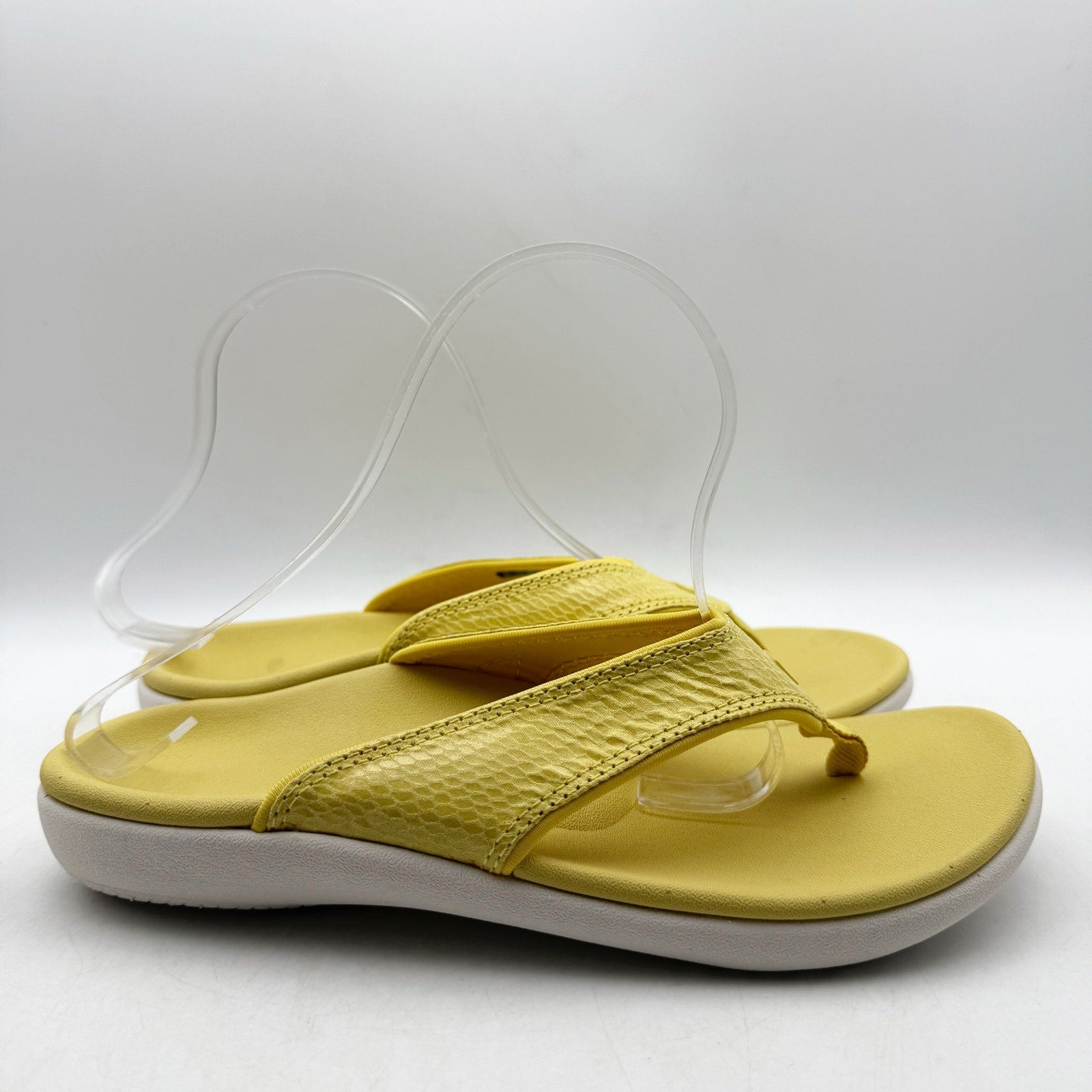 Spenco Womens Yumi Gecko Sandals US 8 WIDE Sundress Yellow Flip Flop NWT