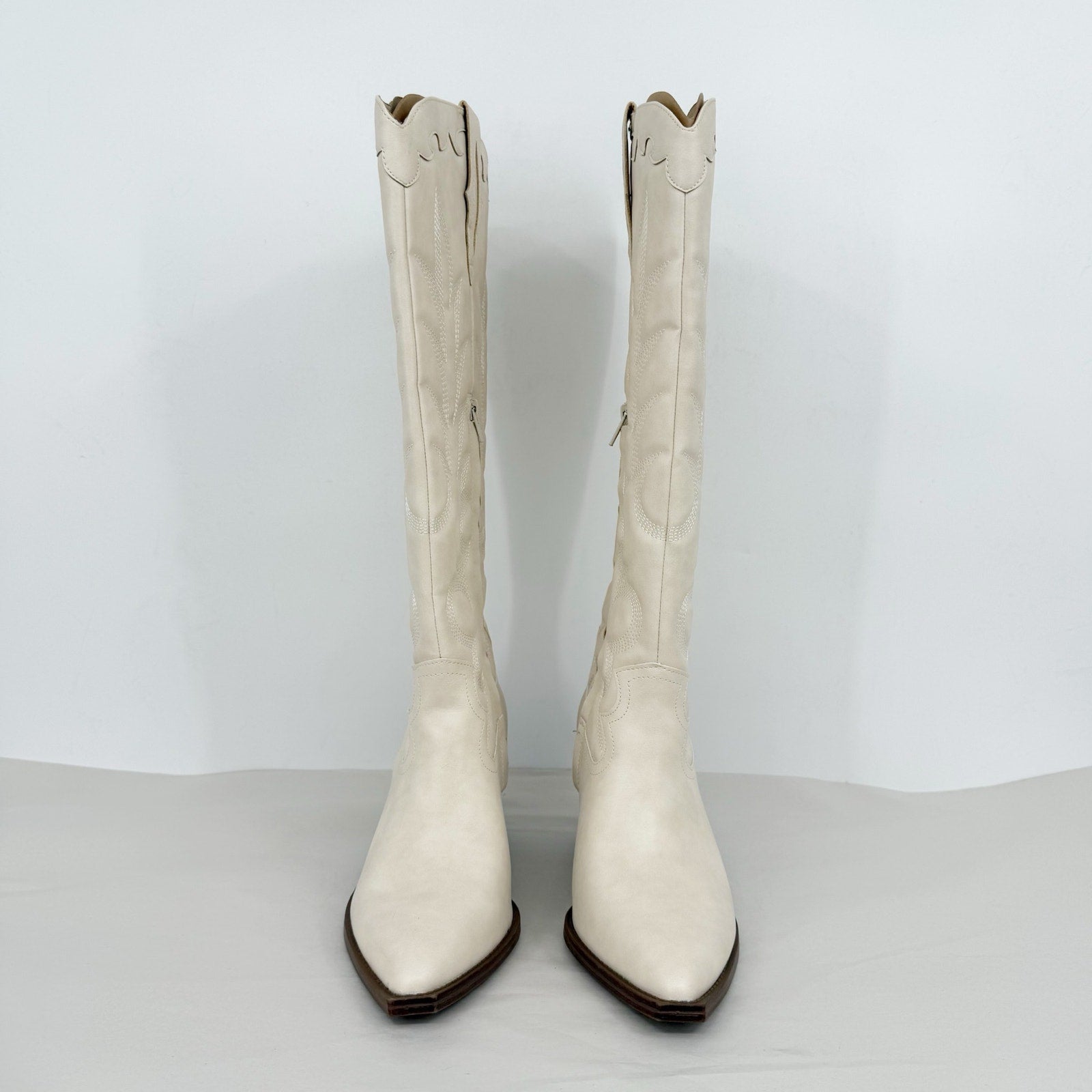 Crown Vintage Womens Sury Cowboy Boots Size 10 M Off White NWOB