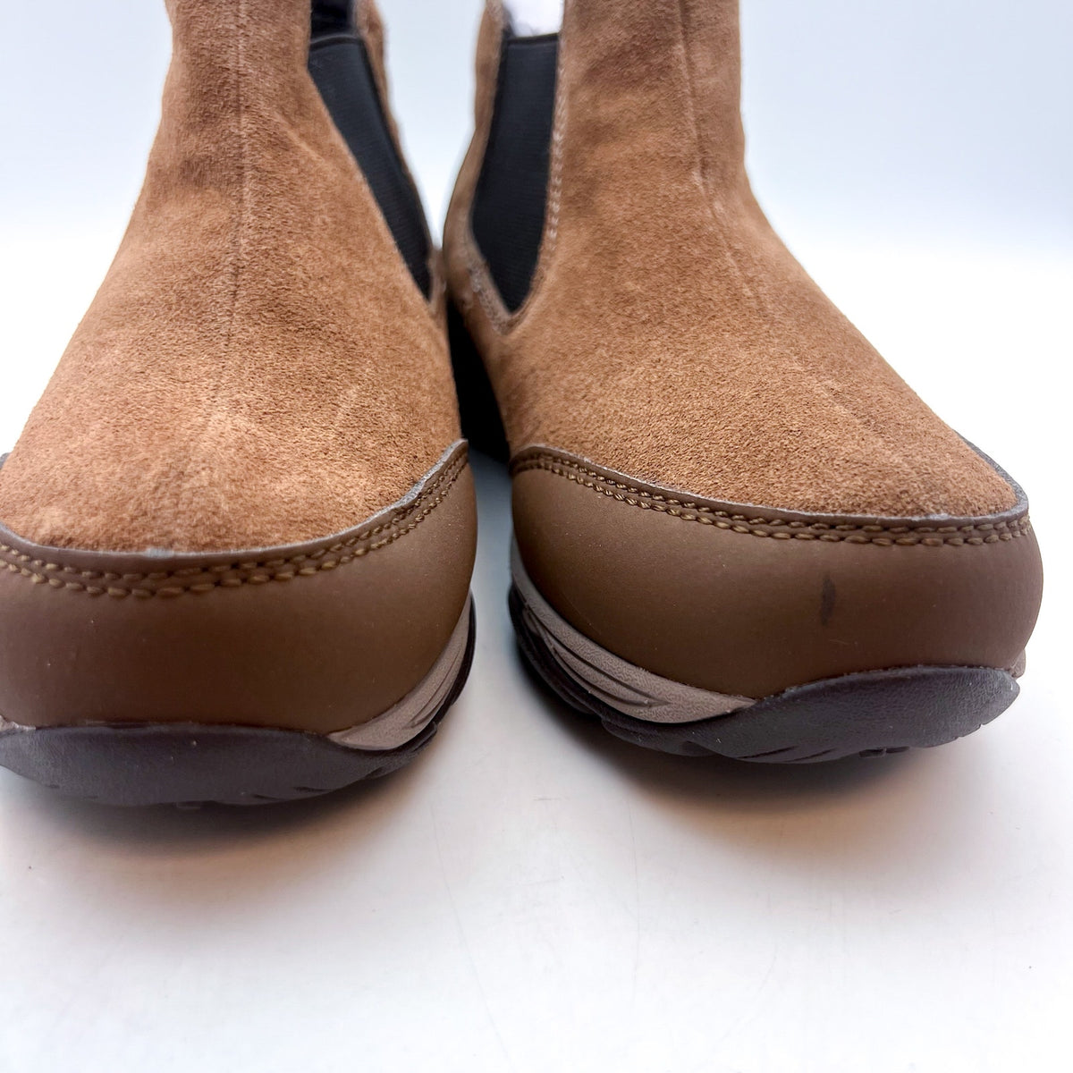 EASY SPIRIT Women's Exceed Ankle Chelsea Boots 6M Dark Brown Padded Insole NWOB