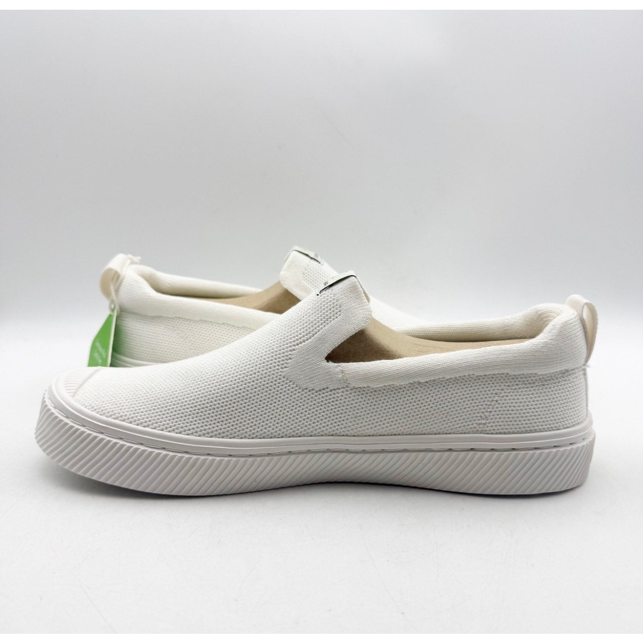 Cariuma IBI Slip On Sneakers Womens 8.5 Mens 7 All White Knit Bamboo NIB
