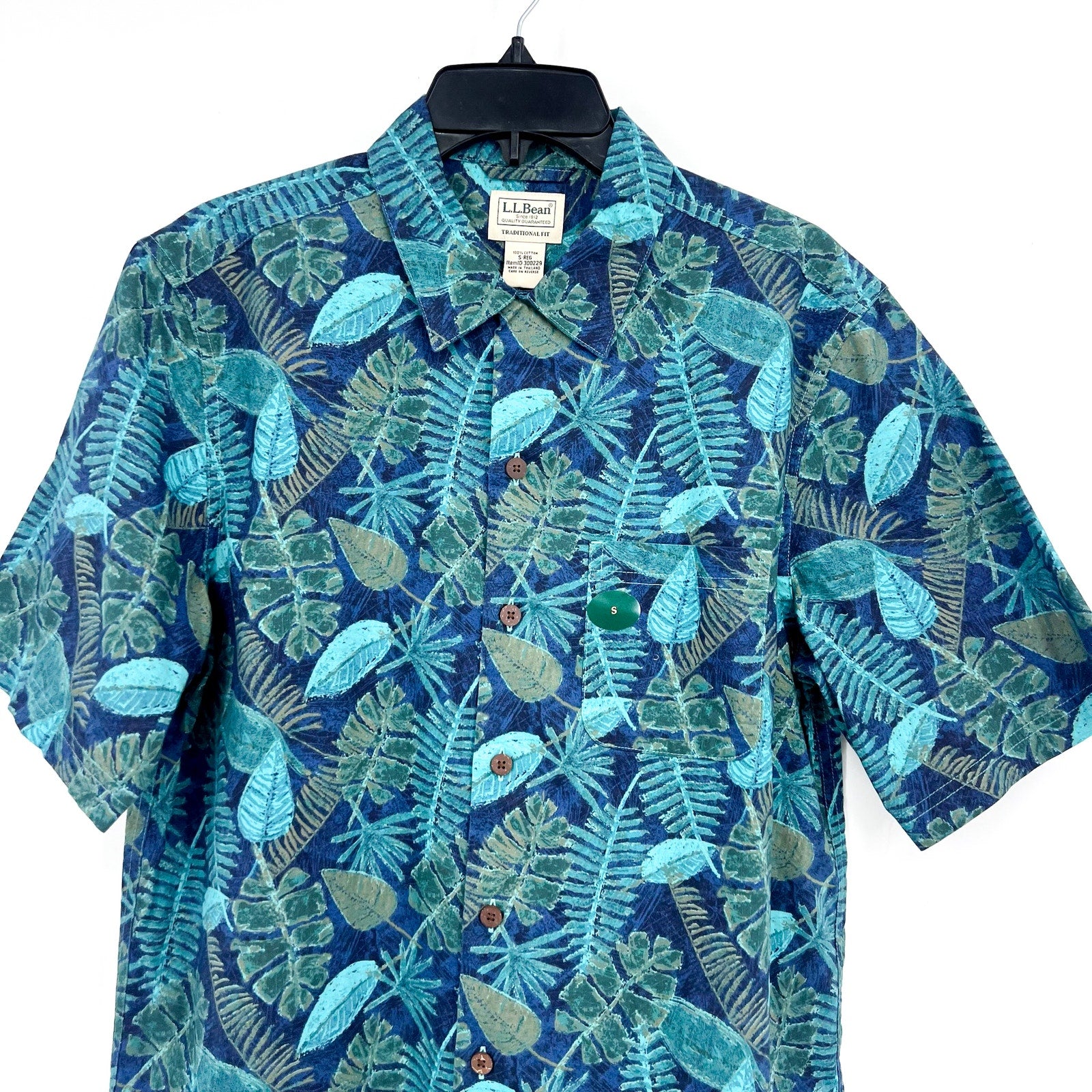 L.L BEAN Mens Tropics Print Short-Sleeve Casual Shirt Small Carbon Navy Blue NWT