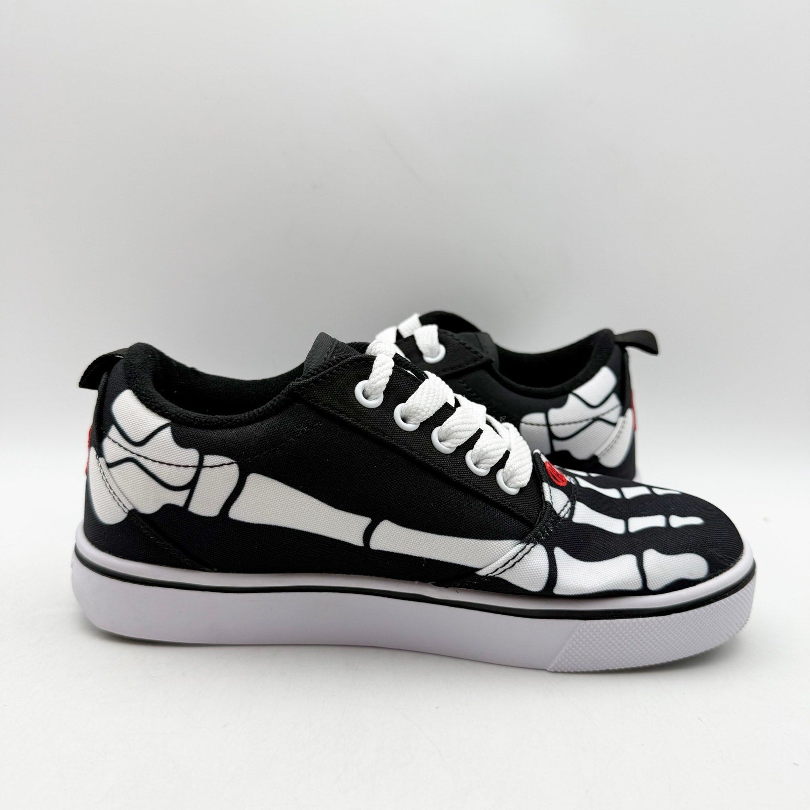 Heelys Kids Pro 20 Prints Skate Shoes US 3 EU 34 Black Canvas Skeleton Print EUC