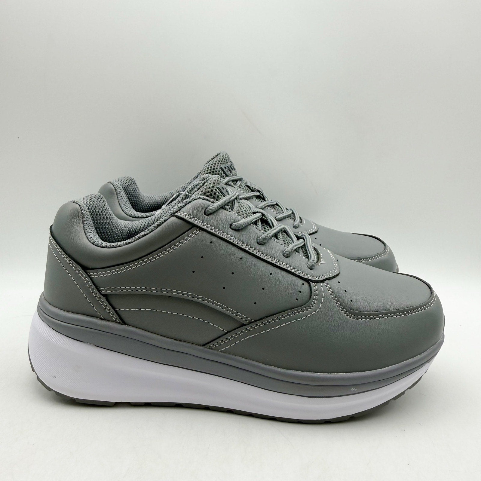 Propet Womens Ultima Sneakers Size 9 Wide Grey White Leather Athletic Shoes NIB
