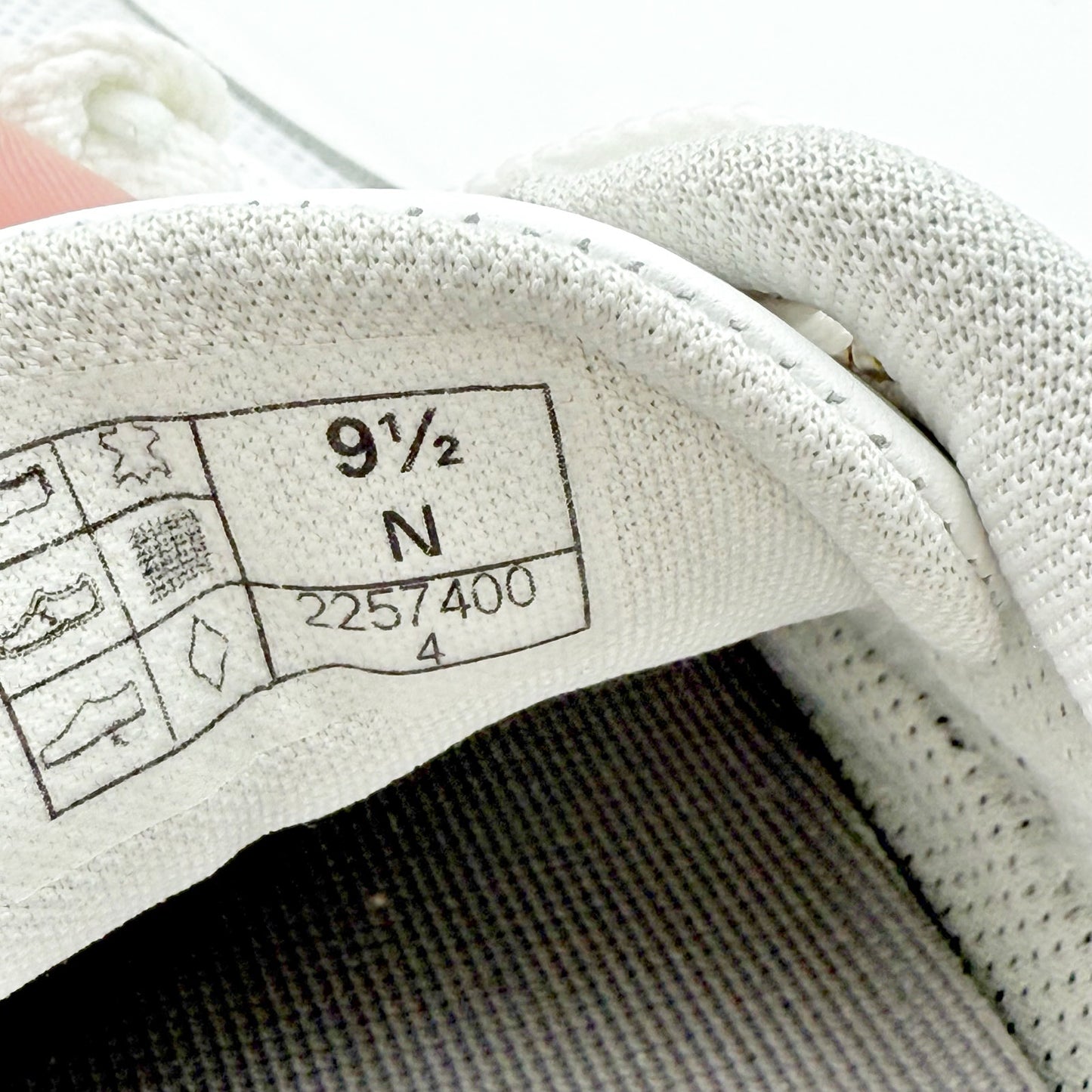 SAS Womens Free Time Comfort Walking Shoe US 9.5 Narrow EU 40 White Leather NIB