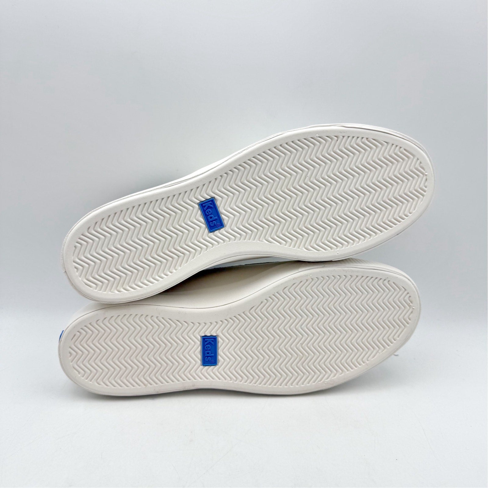 Keds Womens Pursuit Casual Court Sneakers Size 7 M White Leather NIB