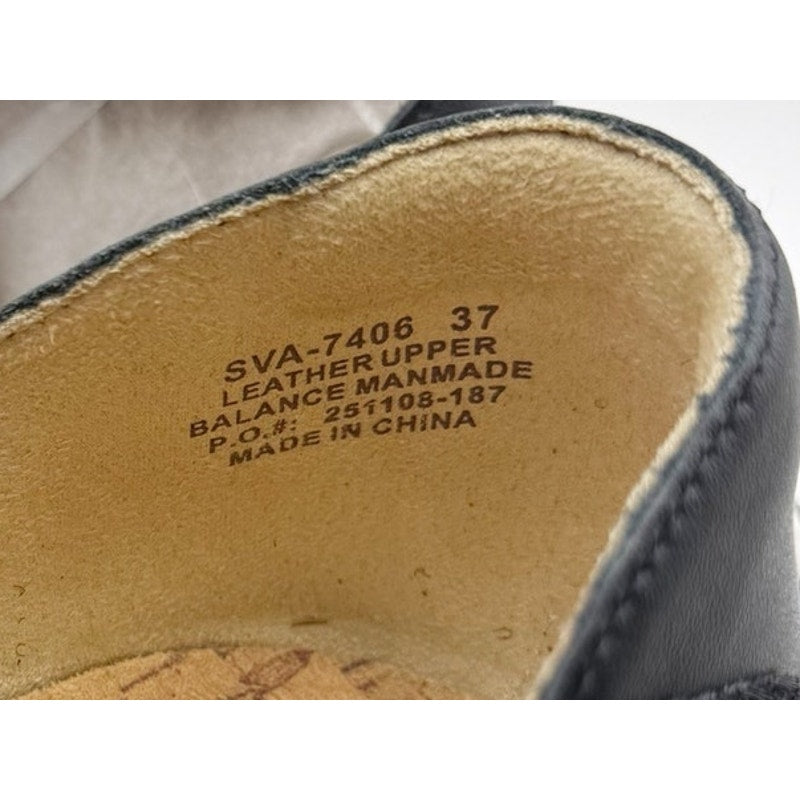 Alegria Womens Savina Clogs EU 37 US 7-7.5 Black Leather Slip Resistant NIB
