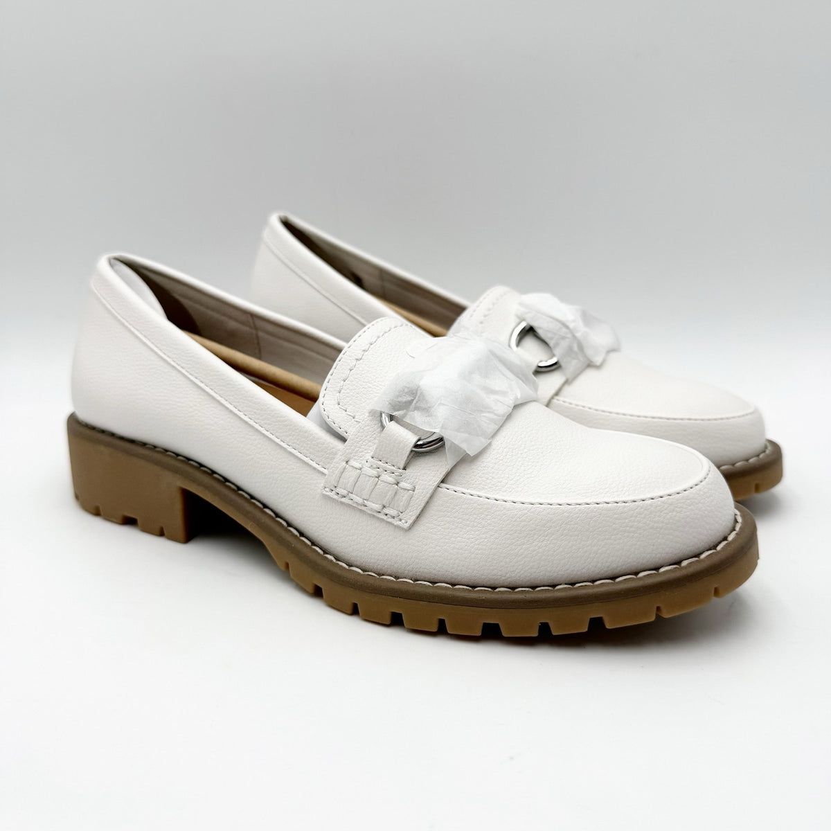 DV by Dolce Vita Womens Chressly Loafers Size 8.5 White Vegan Leather NWOB