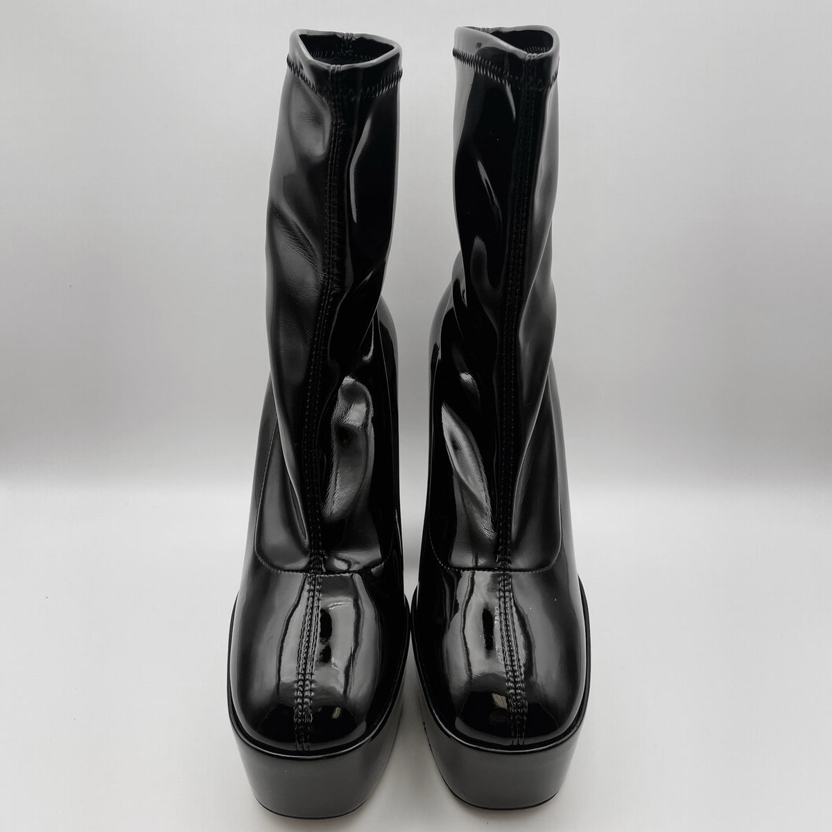 Stuart Weitzman Women's Skyhigh 145 Platform Bootie Size 10 Black