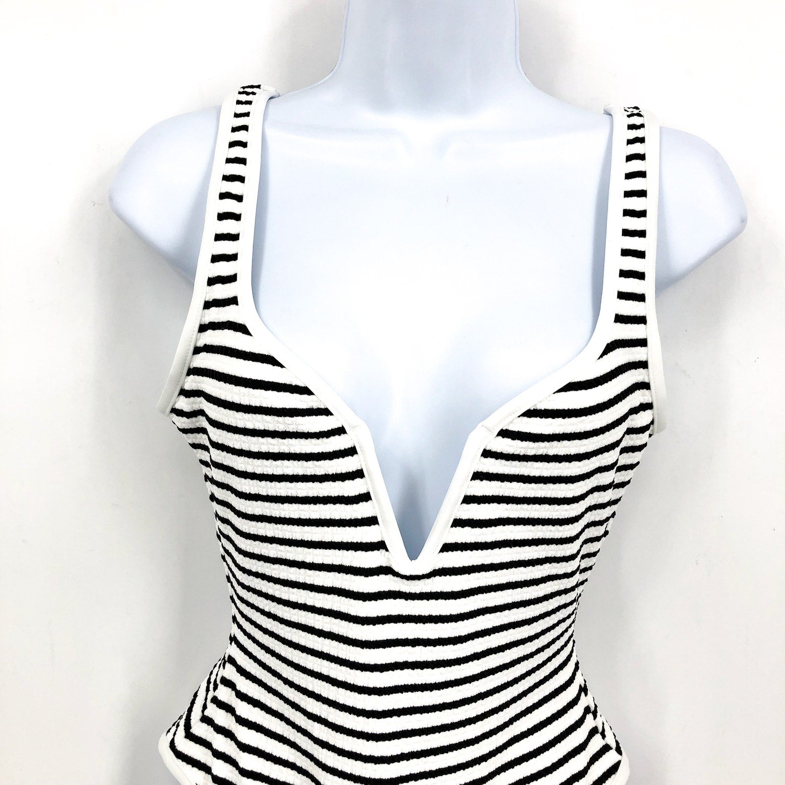 L*SPACE Women's Coco One-Piece Swimsuit Medium Black White Sail Along Stripe NWT