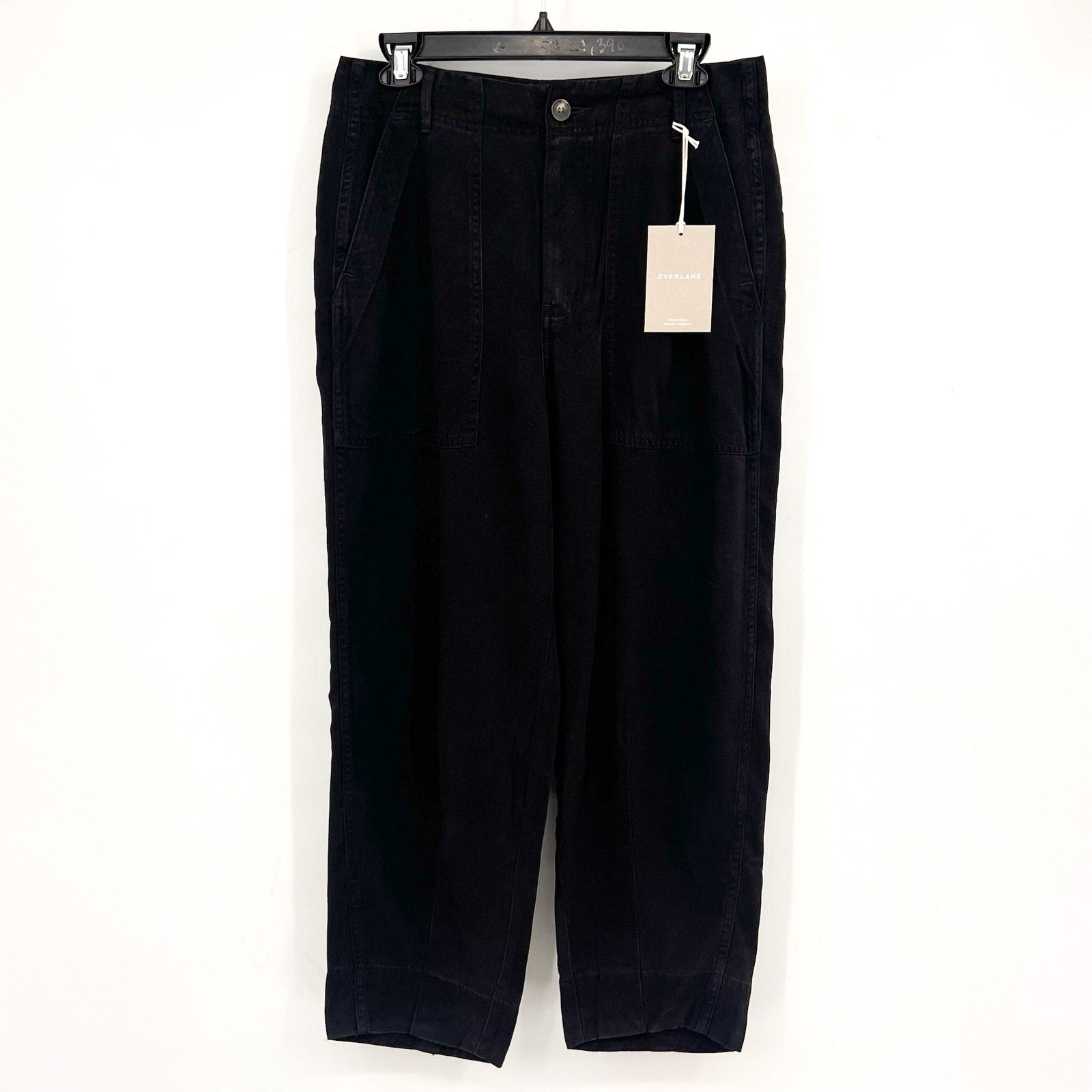 EVERLANE Women's The Utility Pant Size 6 Black Buttersoft Tapered Leg NWT