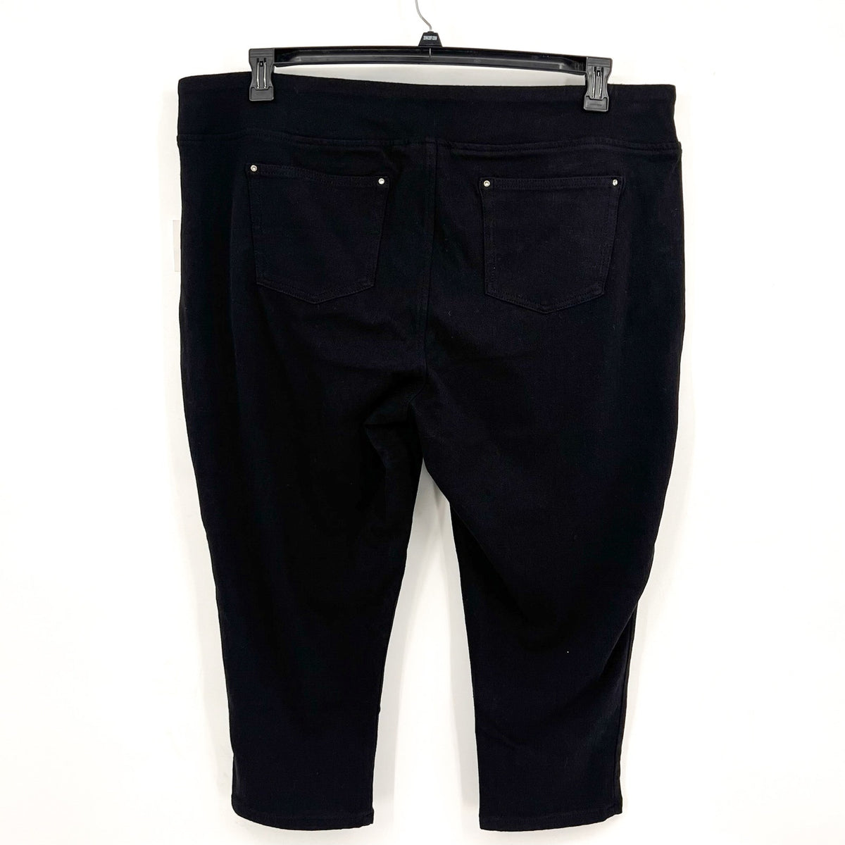 BELLE BY KIM GRAVEL Women's Flexibelle Capri Jeans 26W Black NWOT