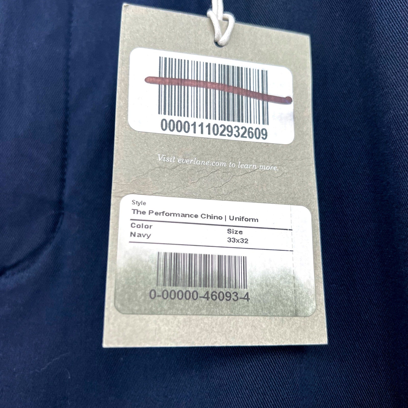 EVERLANE Uniform Mens Performance Chino Pants 33x32 Navy Blue Athletic Fit NWT