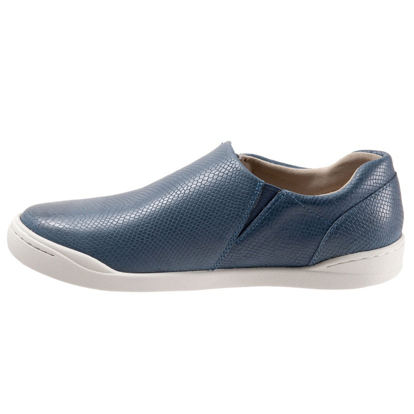 SoftWalk Womens Arezzo Casual Sneakers Size 6 Wide Blue Snake Leather NIB