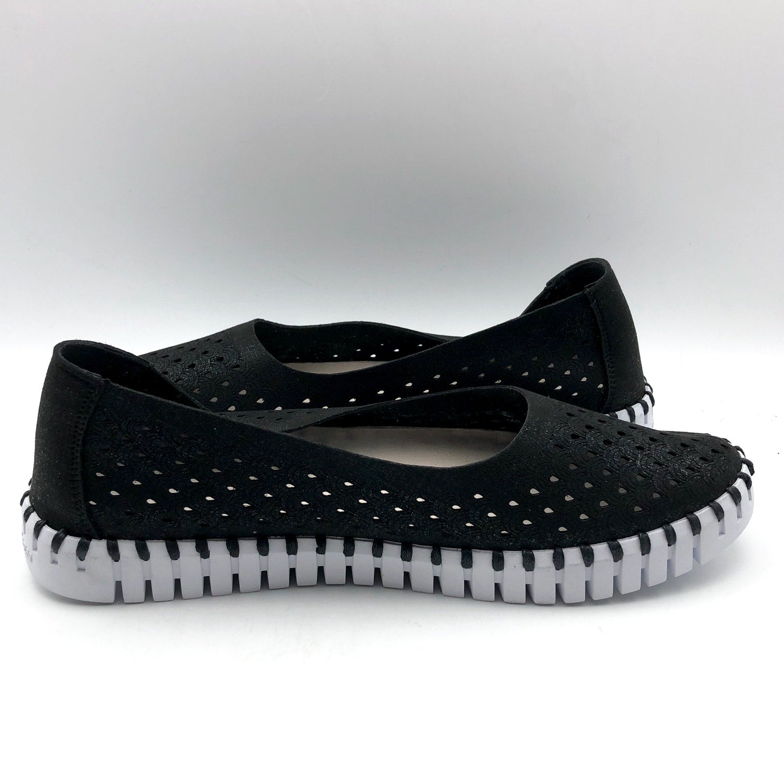 ILSE JACOBSEN Women's Tulip Ballet Flats EU 38 US 8 Black Laser-Cut NWOB