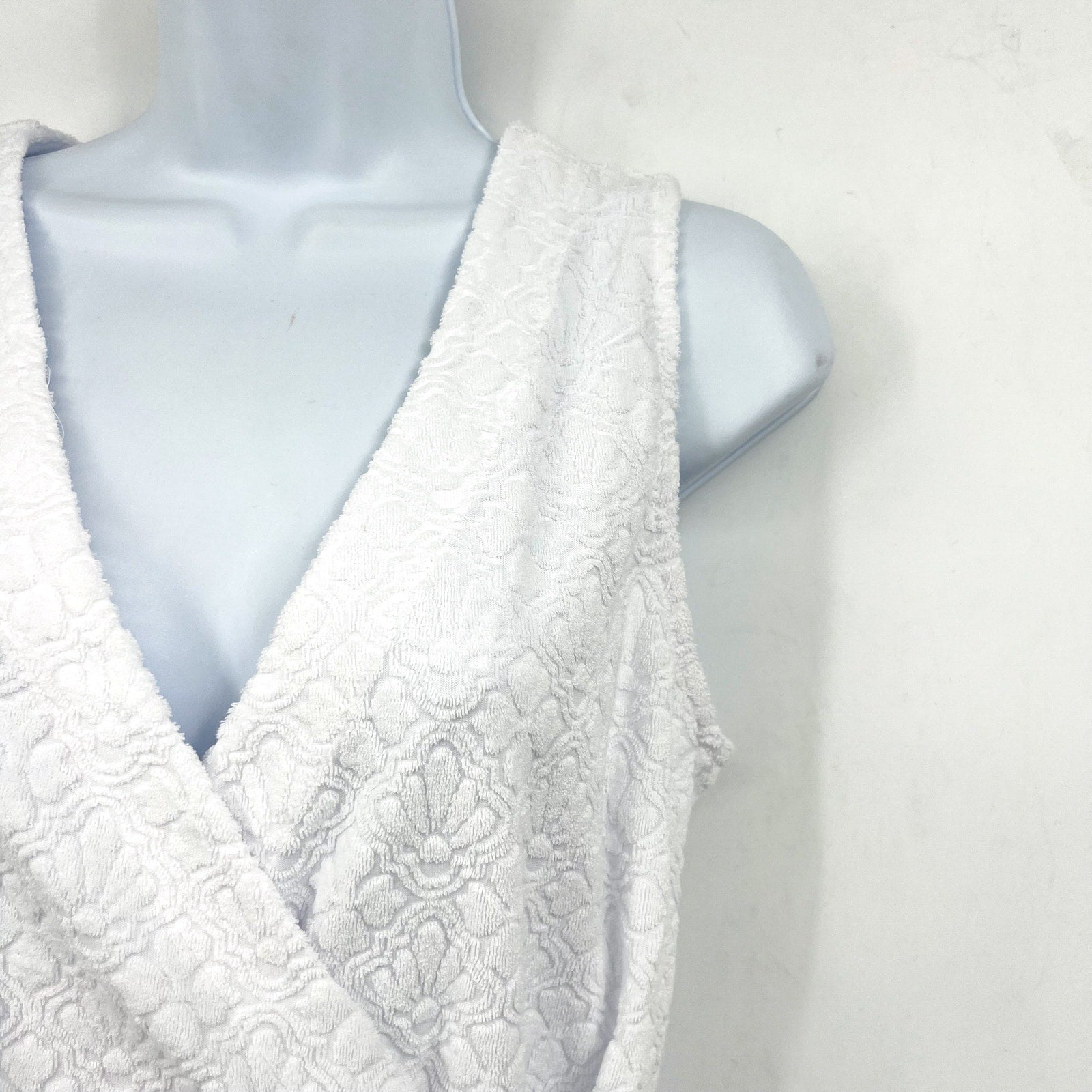 TOMMY BAHAMA Terry Romper Cover Up Medium White Side Tie Textured Spa NWT