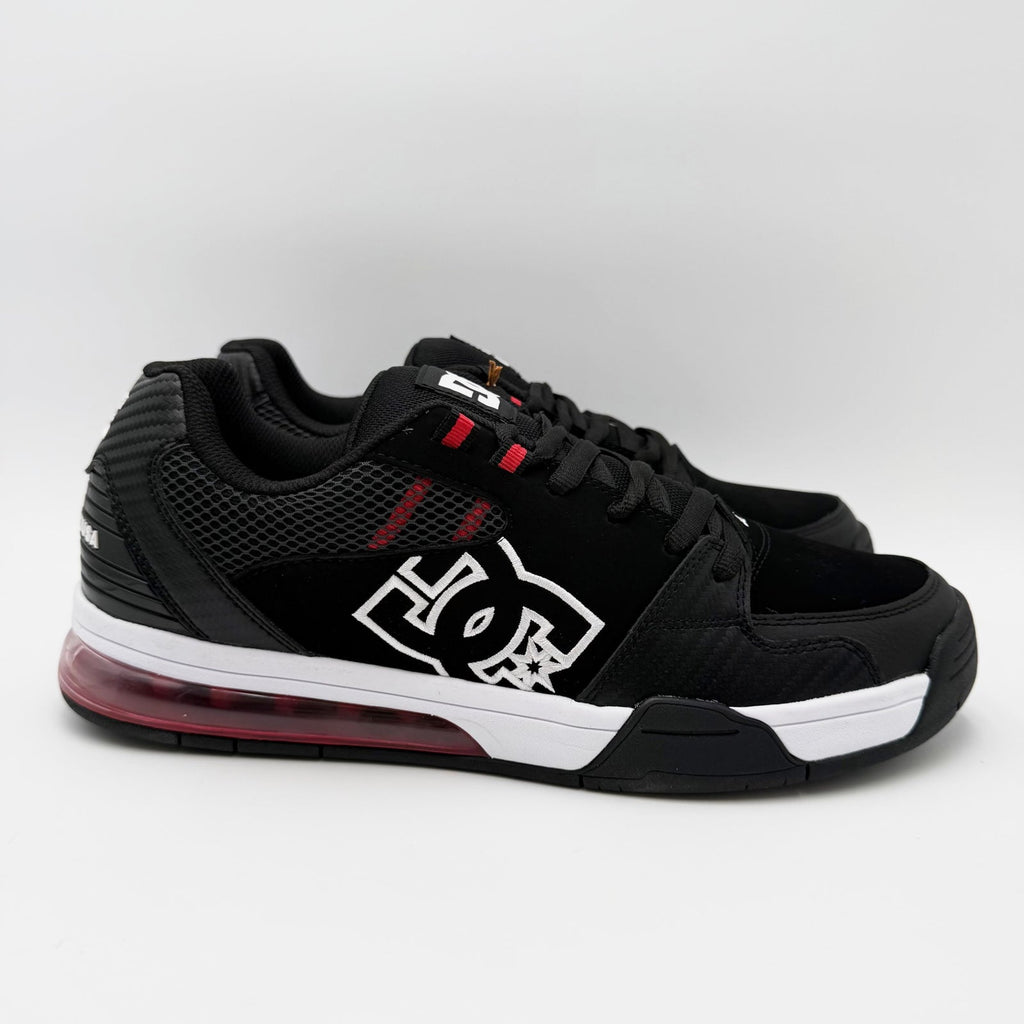 DC Mens Versatile Skate Casual Sneakers Size 11 EU 44.5 Black White Red NIB