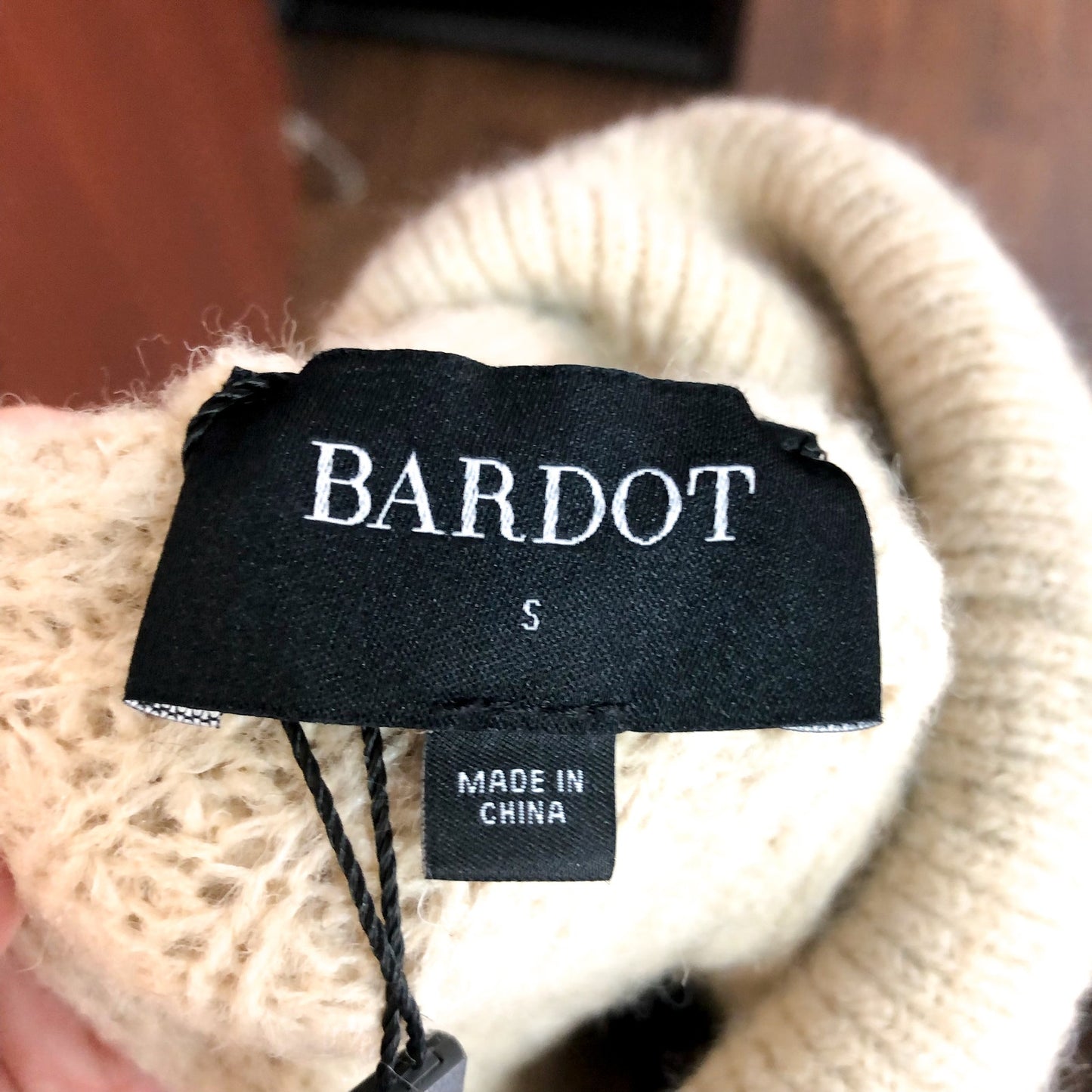 BARDOT Women's Maya Cable Knit Sweater Small Beige Pebble Balloon Sleeves NWT