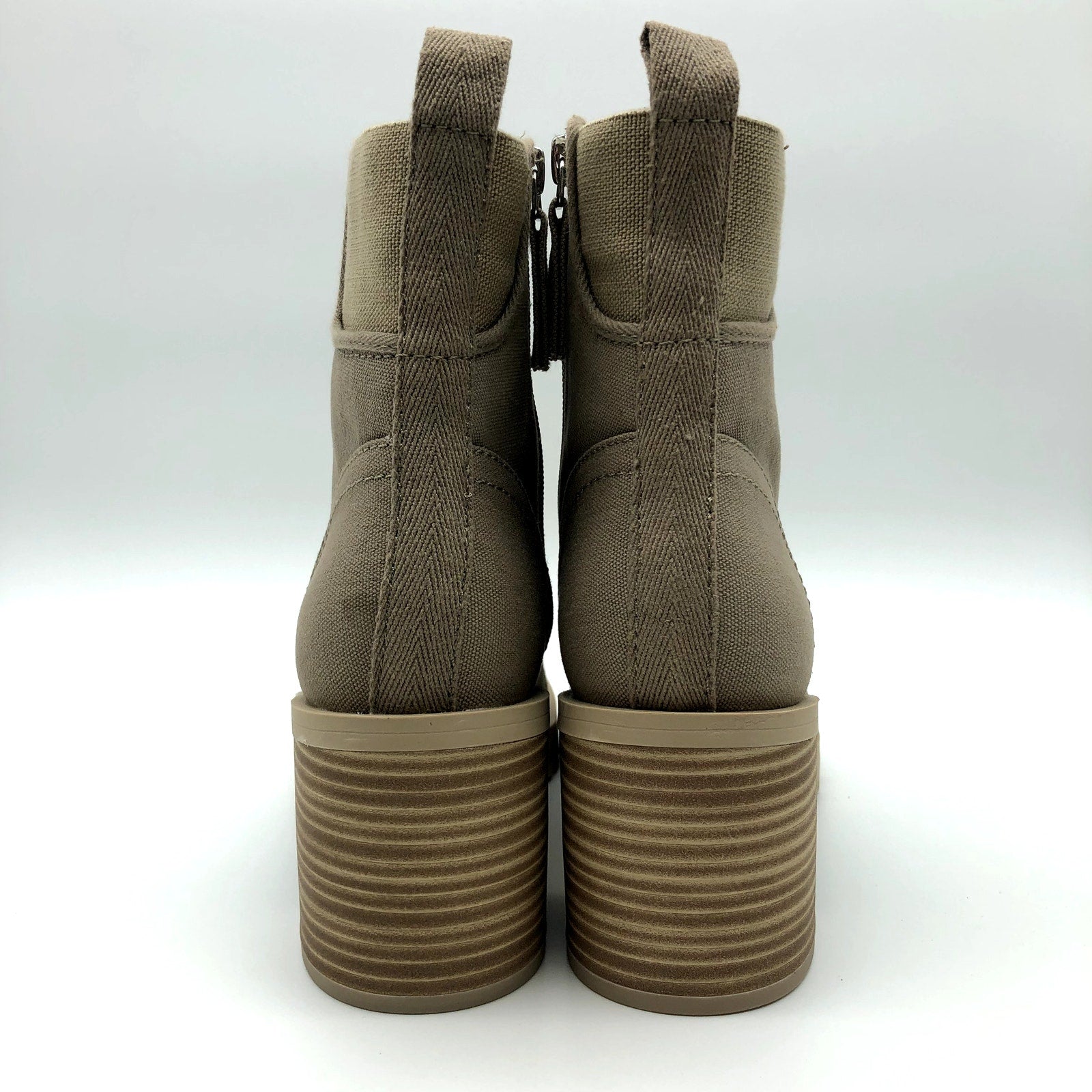 Dolce Vita Womens Combat Boots Size 6.5 Tan Canvas Stacked Heel NWOB