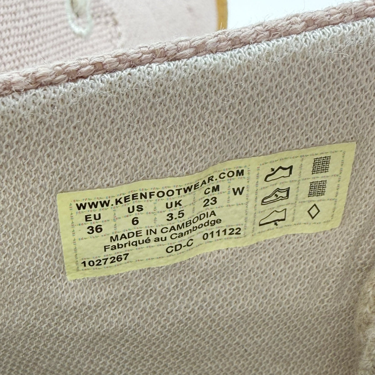 KEEN Womens Mosey Chukka Shoes Size 6 EU 36 Fawn Beige Canvas NWOB