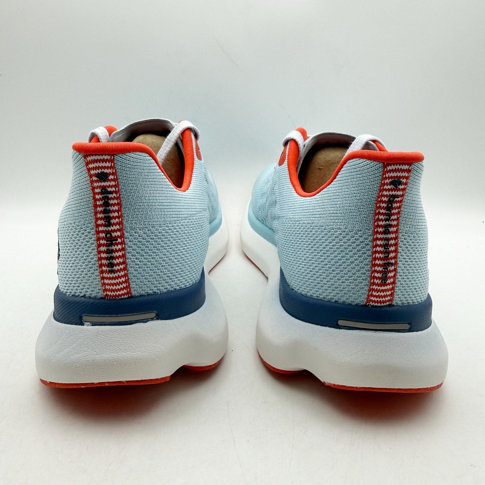 Rabbit Mens Dream Chaser Running Shoes Size 9.5 Crystal Blue White Athletic NIB