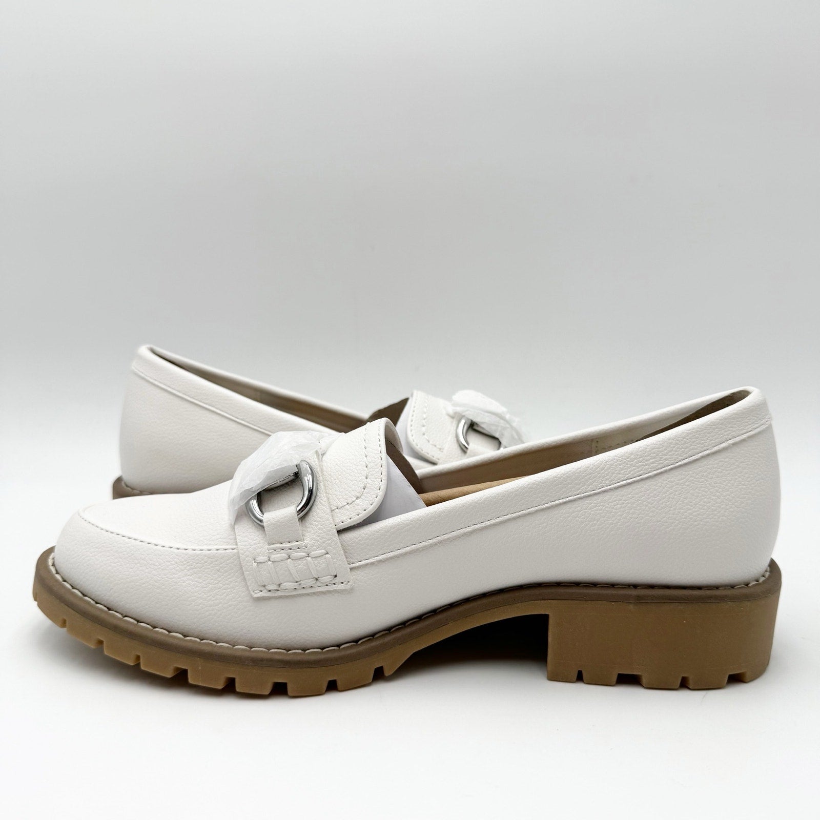 DV by Dolce Vita Womens Chressly Loafers Size 6.5 White Vegan Leather NWOB