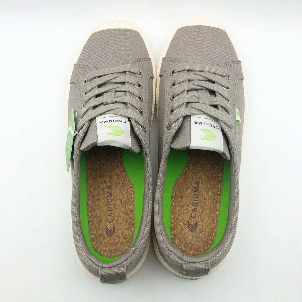 Cariuma OCA Low Canvas Sneakers Men's 9.5 Women's 11 Mystic Grey NIB