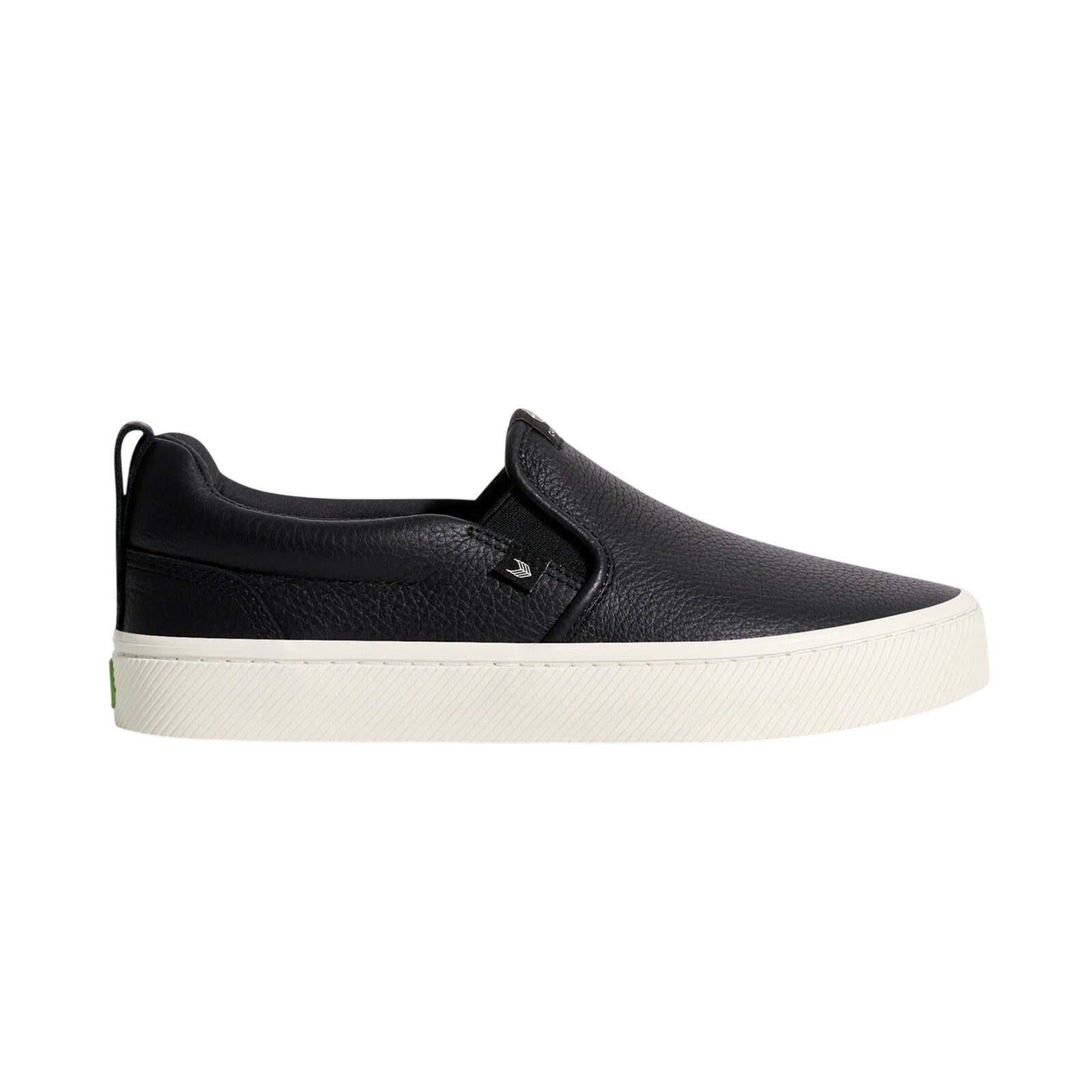 Cariuma Womens  Slip On Sneaker Size 5.5 Black Premium Leather NIB